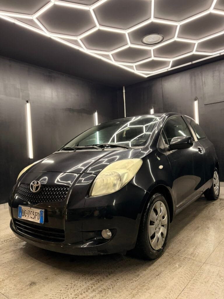 TOYOTAYaris 1.3 3p. Navi