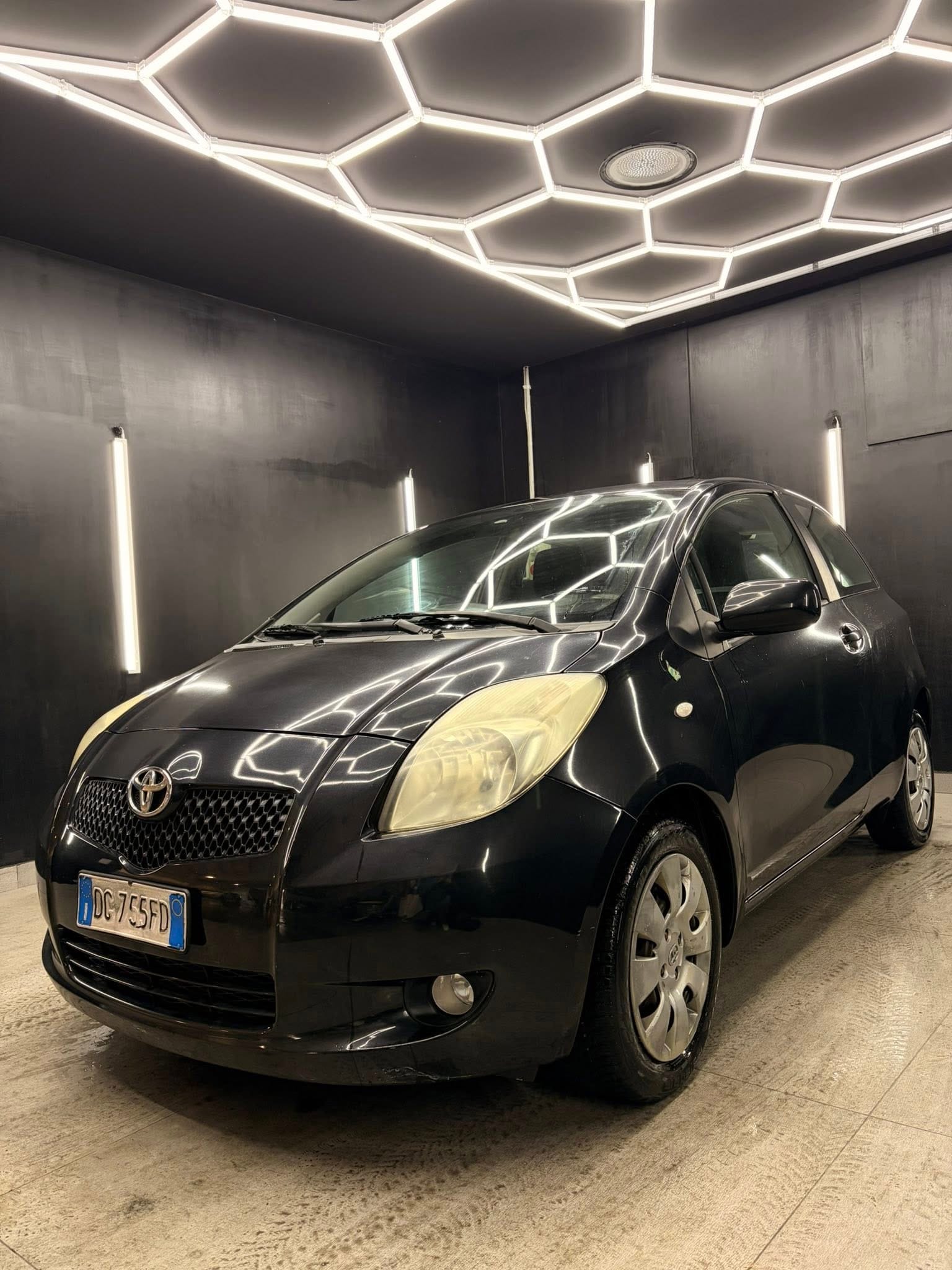 TOYOTAYaris 1.3 3p. Navi