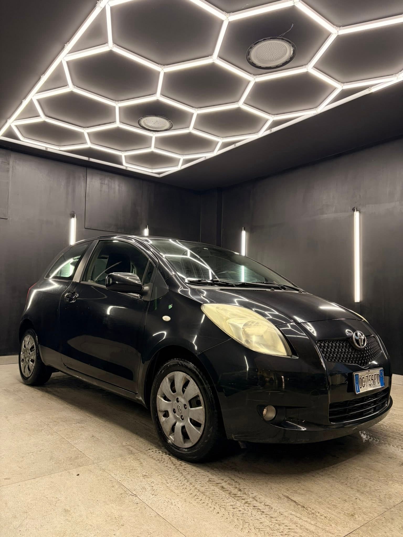 
TOYOTAYaris 1.3 3p. Navi full									