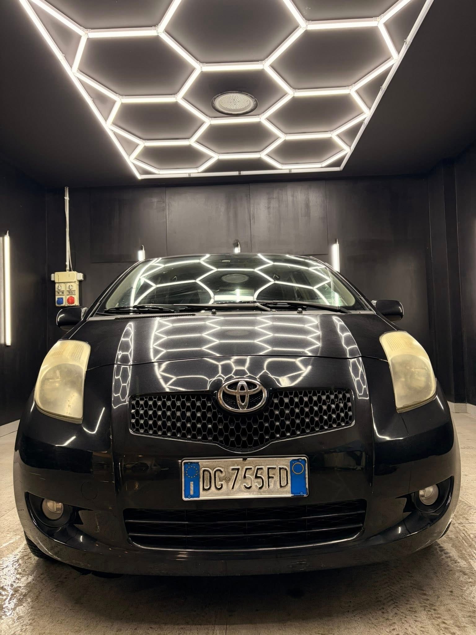 
TOYOTAYaris 1.3 3p. Navi full									