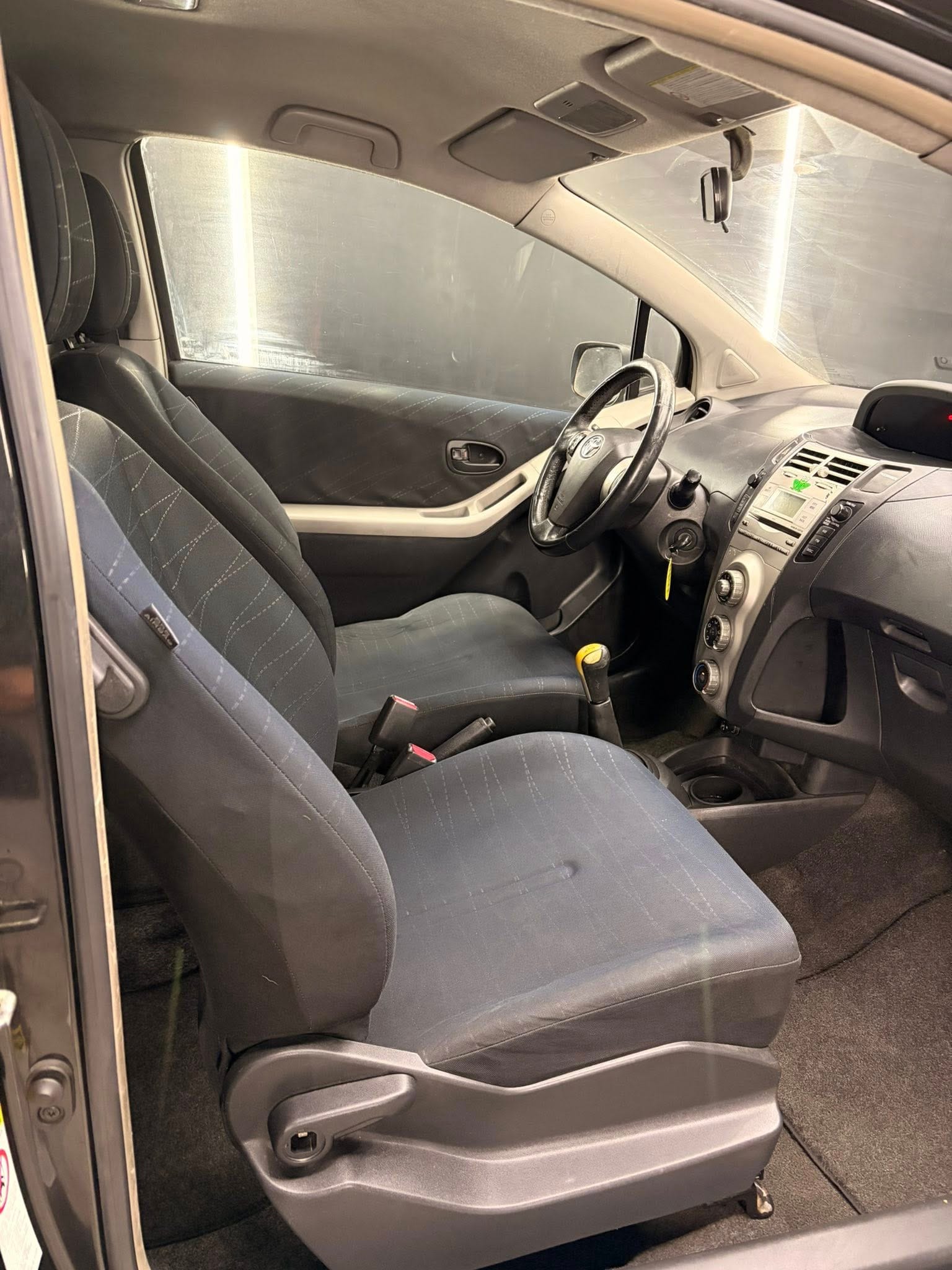 
TOYOTAYaris 1.3 3p. Navi full									
