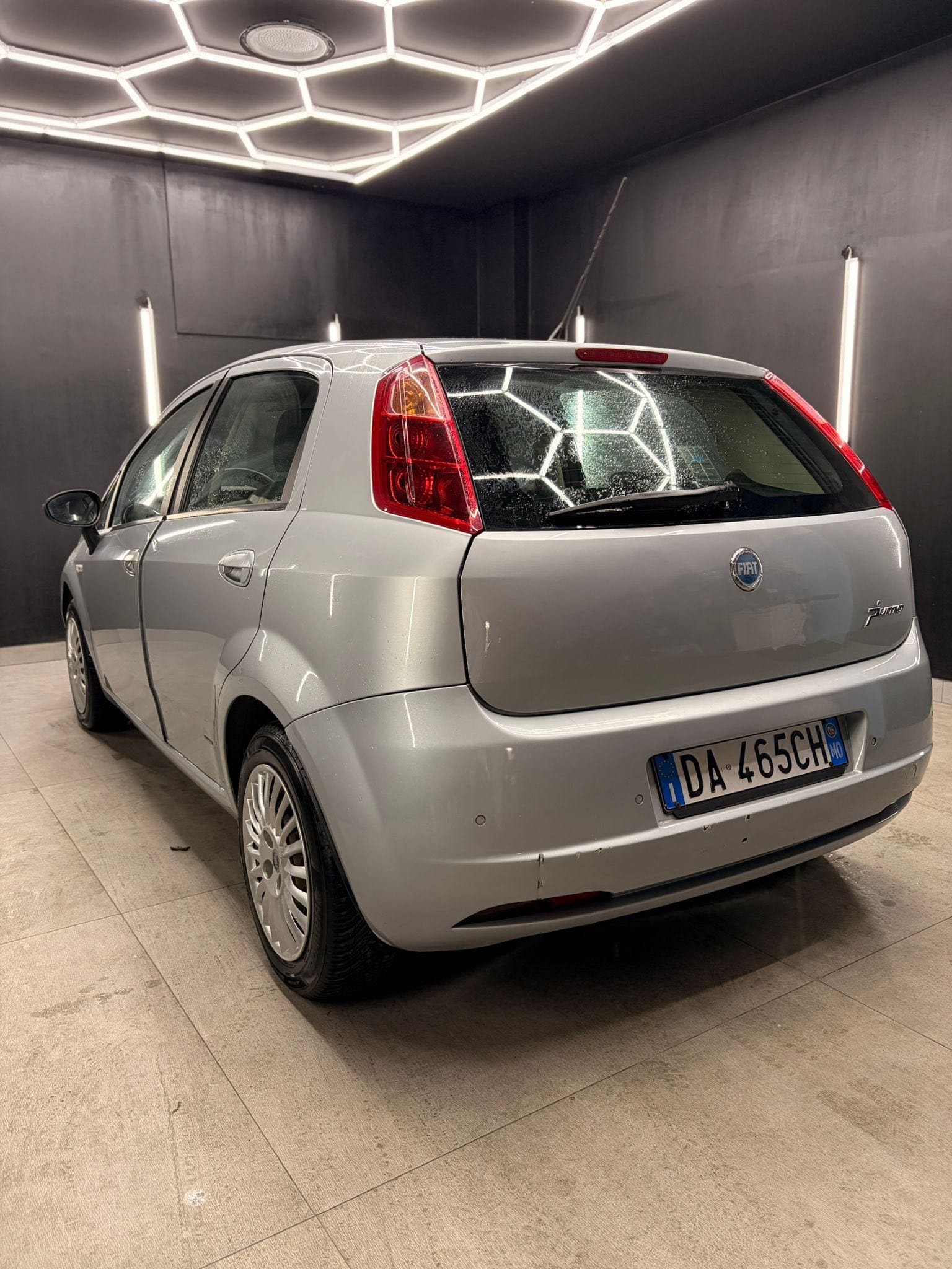 
FIATGrande Punto 5p 1.2 Active 65cv full									