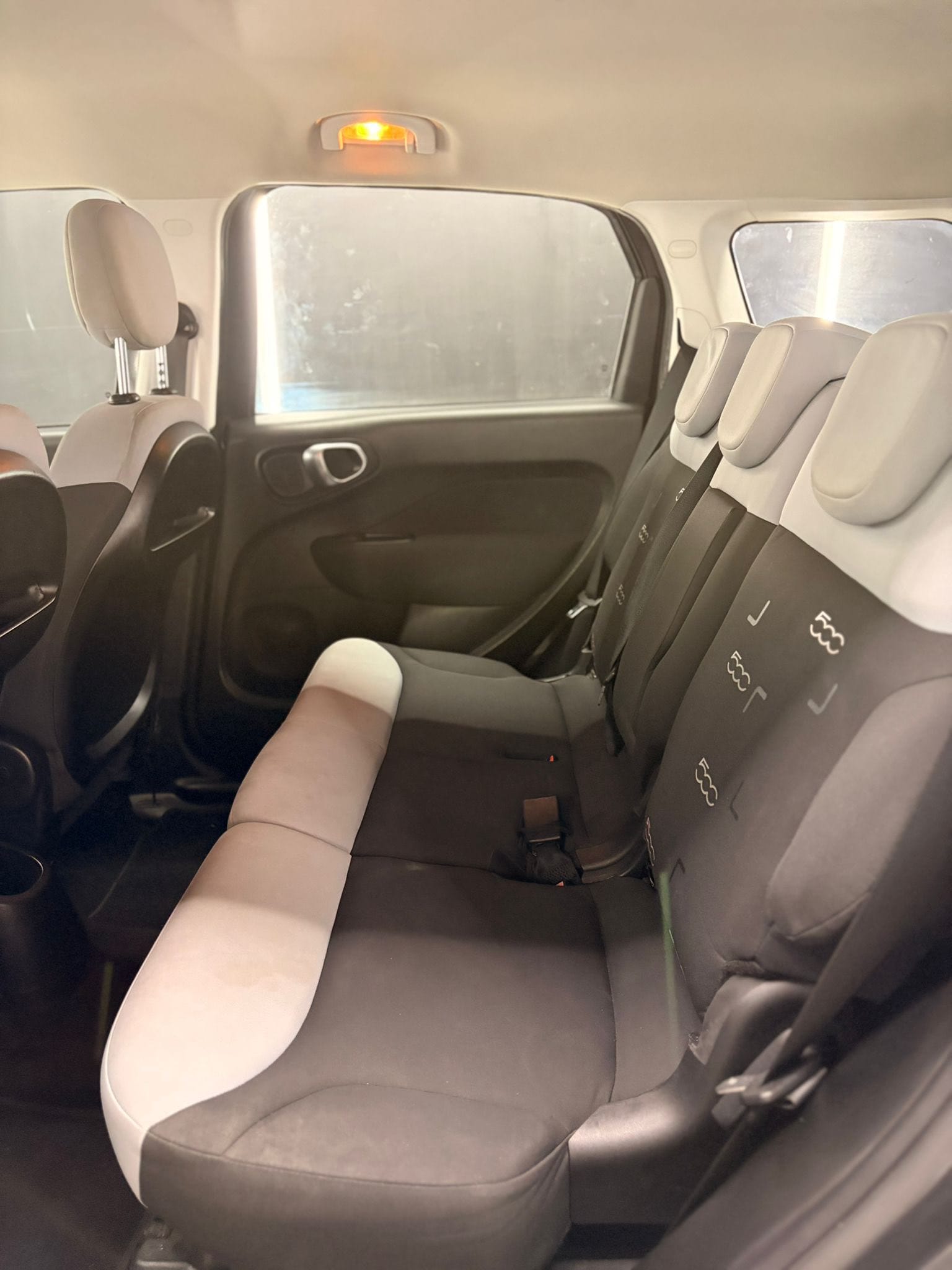 
FIAT500L Living 1.6 MultiJet 105 CV Lounge2015 full									
