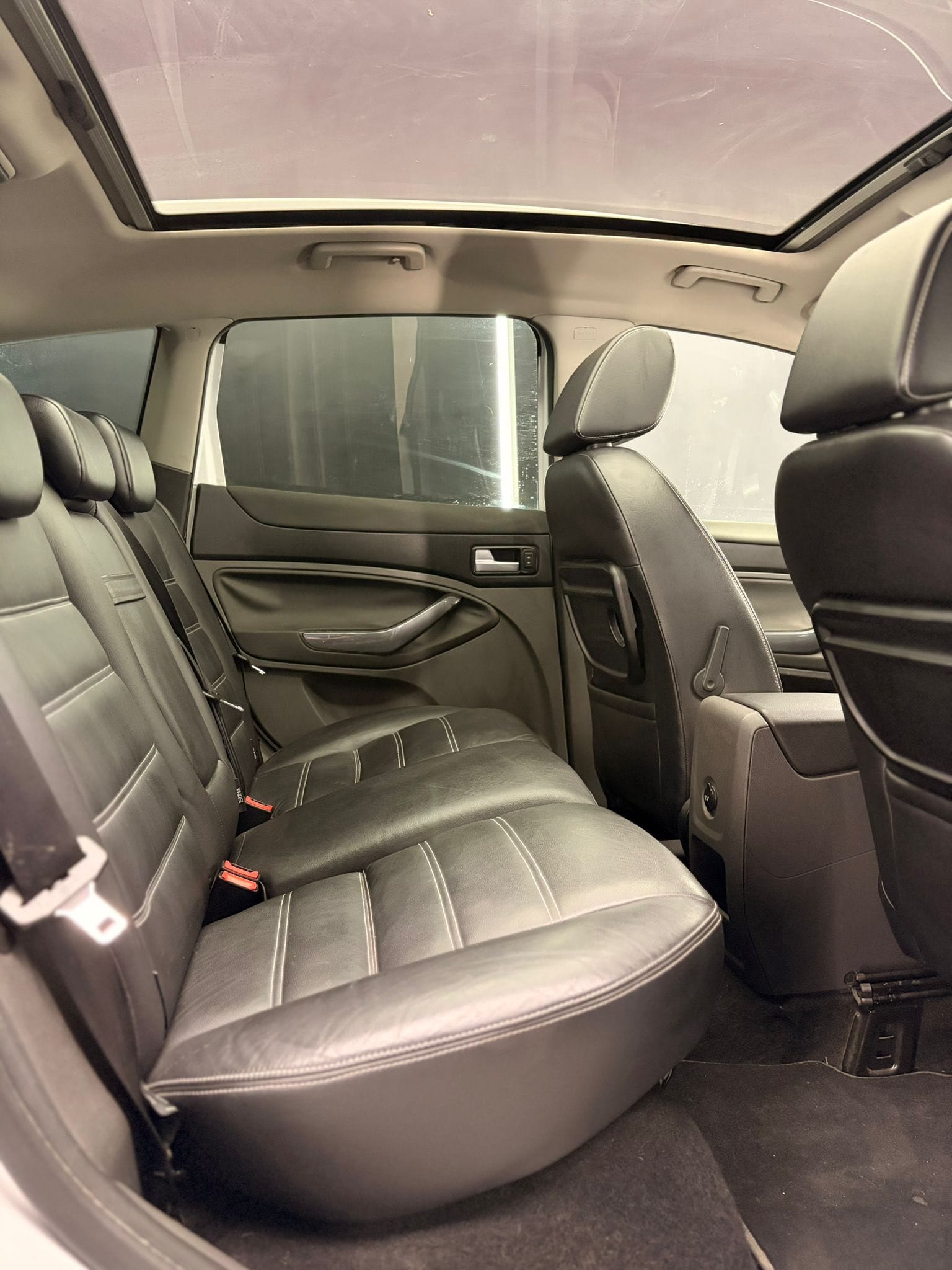 
FORDKuga 2.0 tdci Titanium 4wd 163cv auto2011 full									