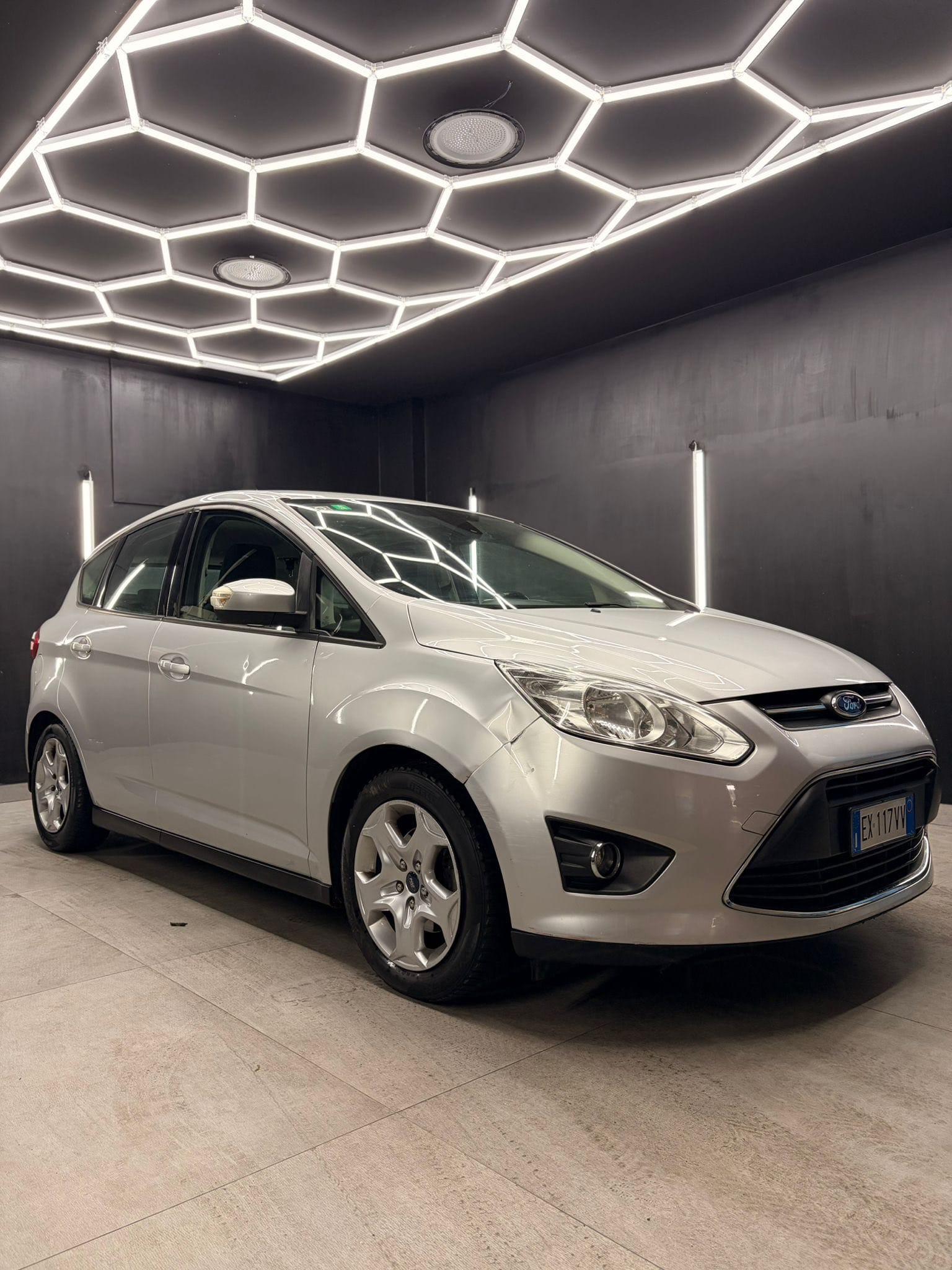 
FORDC-Max 1.6 tdci Business SYNC 115cv2014 full									