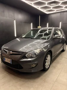 HYUNDAIi30 1.6 crdi Comfort2011