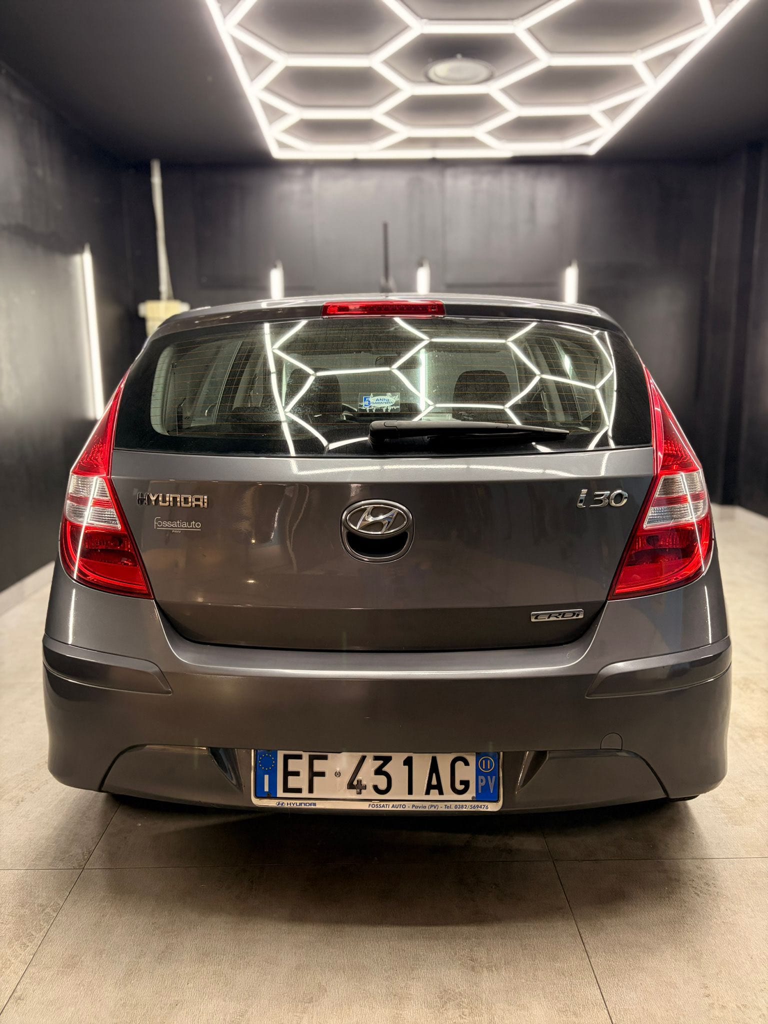 
HYUNDAIi30 1.6 crdi Comfort2011 full									