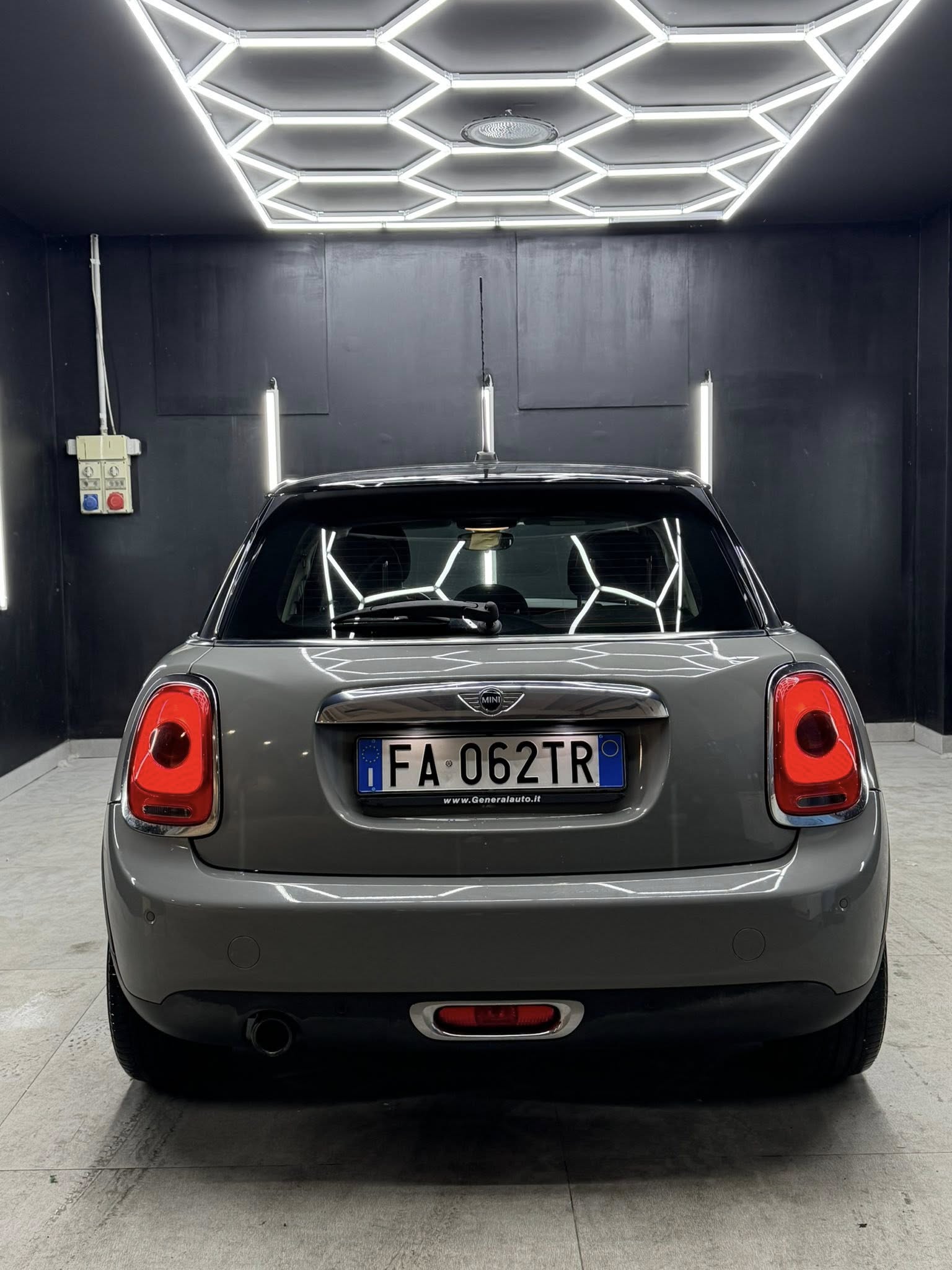 
MINICooper D Business XL 5P2015 full									