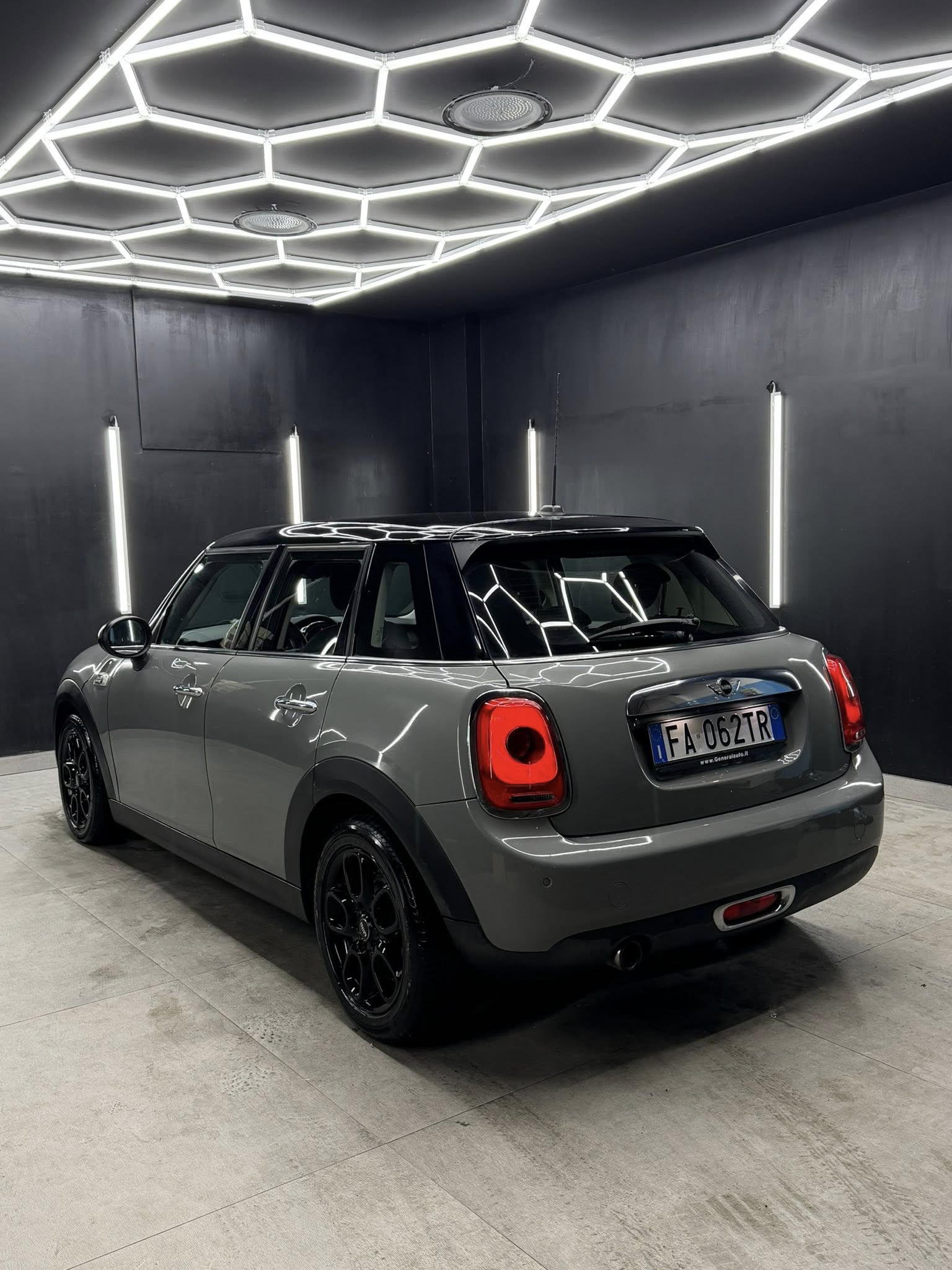 
MINICooper D Business XL 5P2015 full									