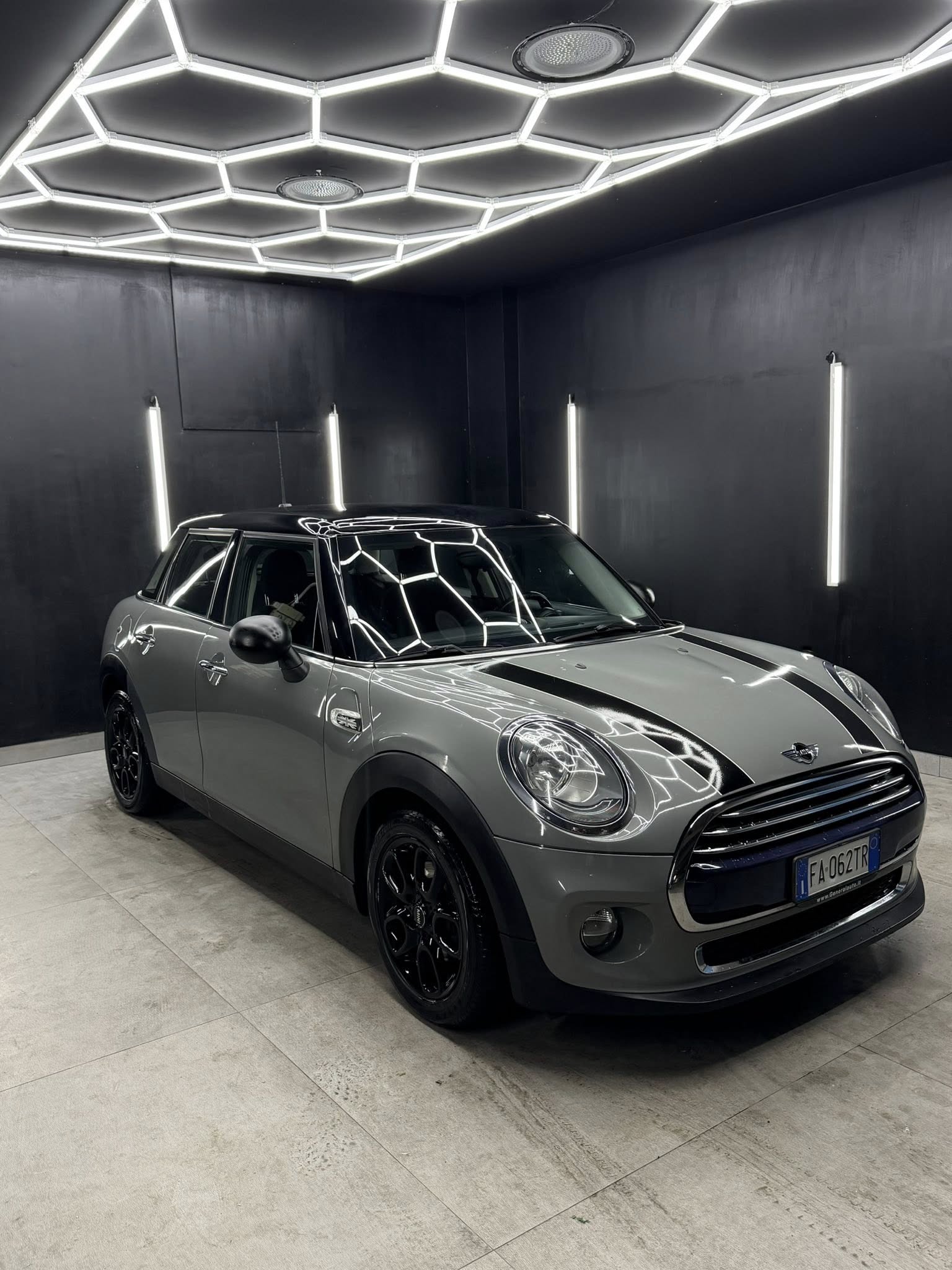 
MINICooper D Business XL 5P2015 full									