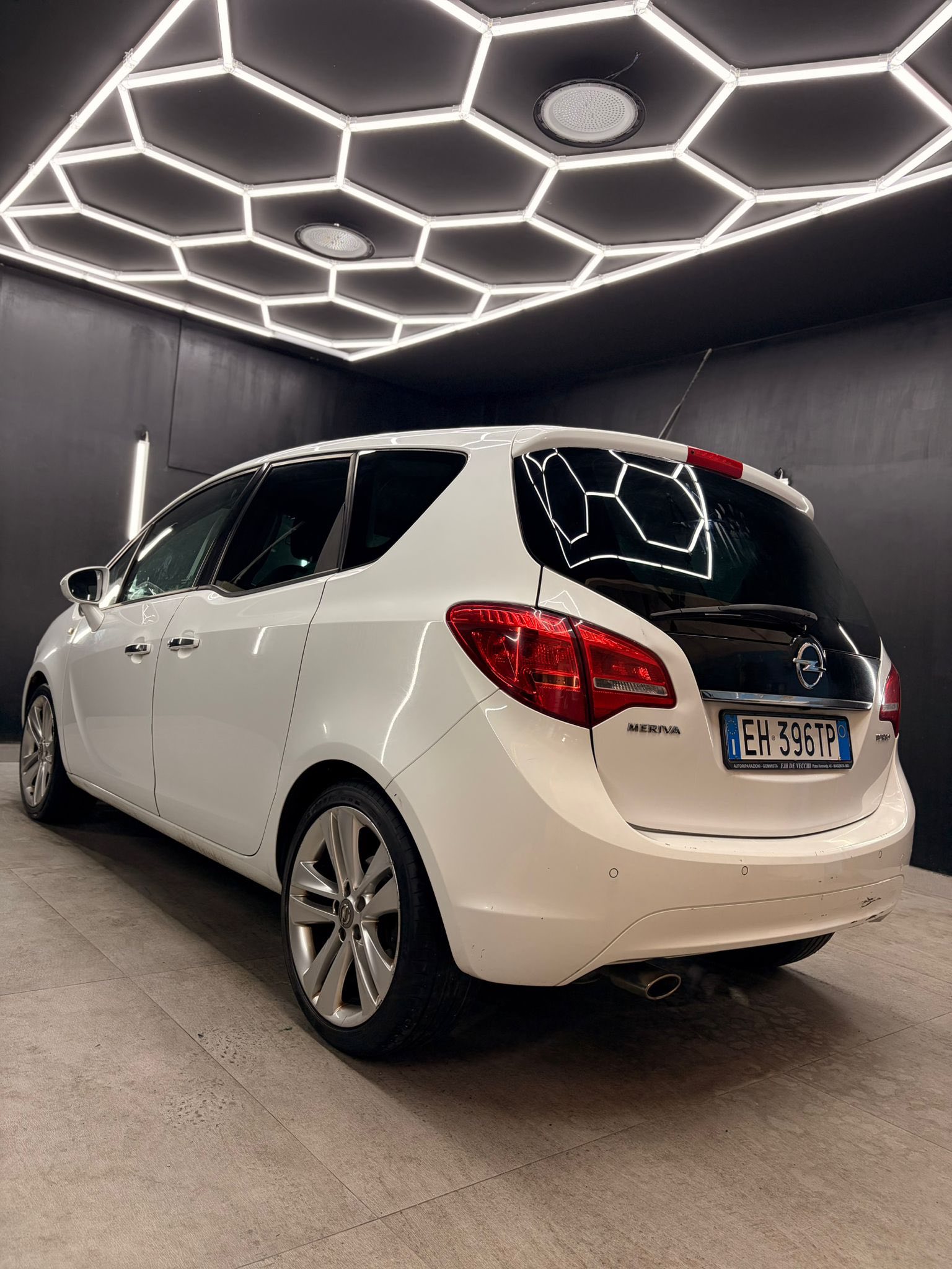 
OPELMeriva 1.4 Turbo 140CV B-Color Panoramic2011 full									