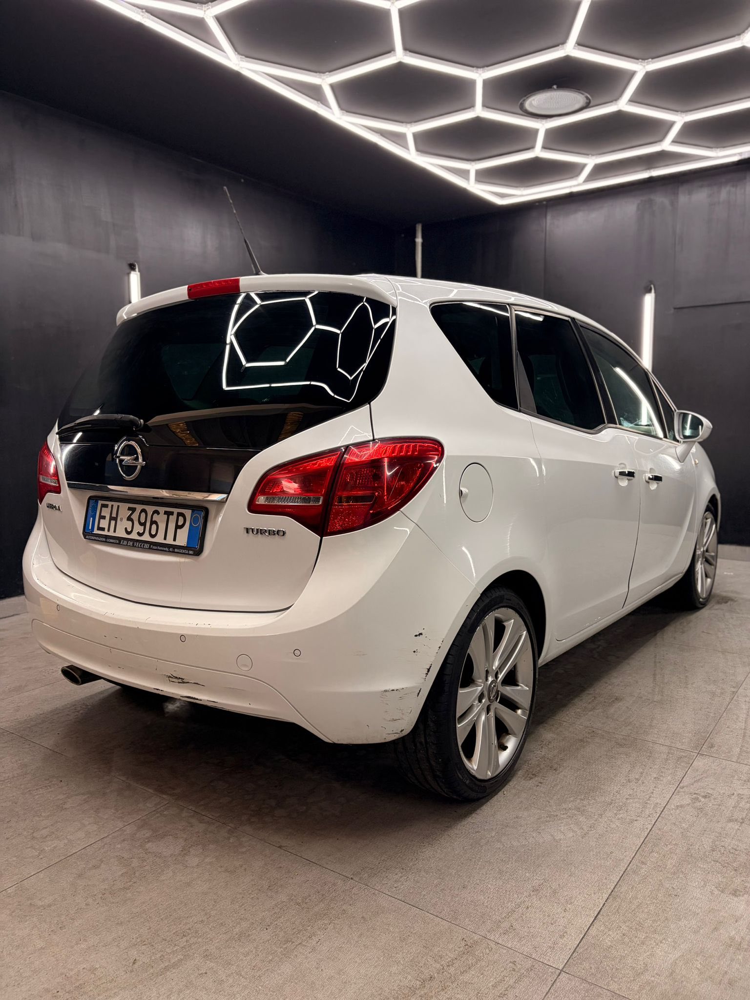 
OPELMeriva 1.4 Turbo 140CV B-Color Panoramic2011 full									