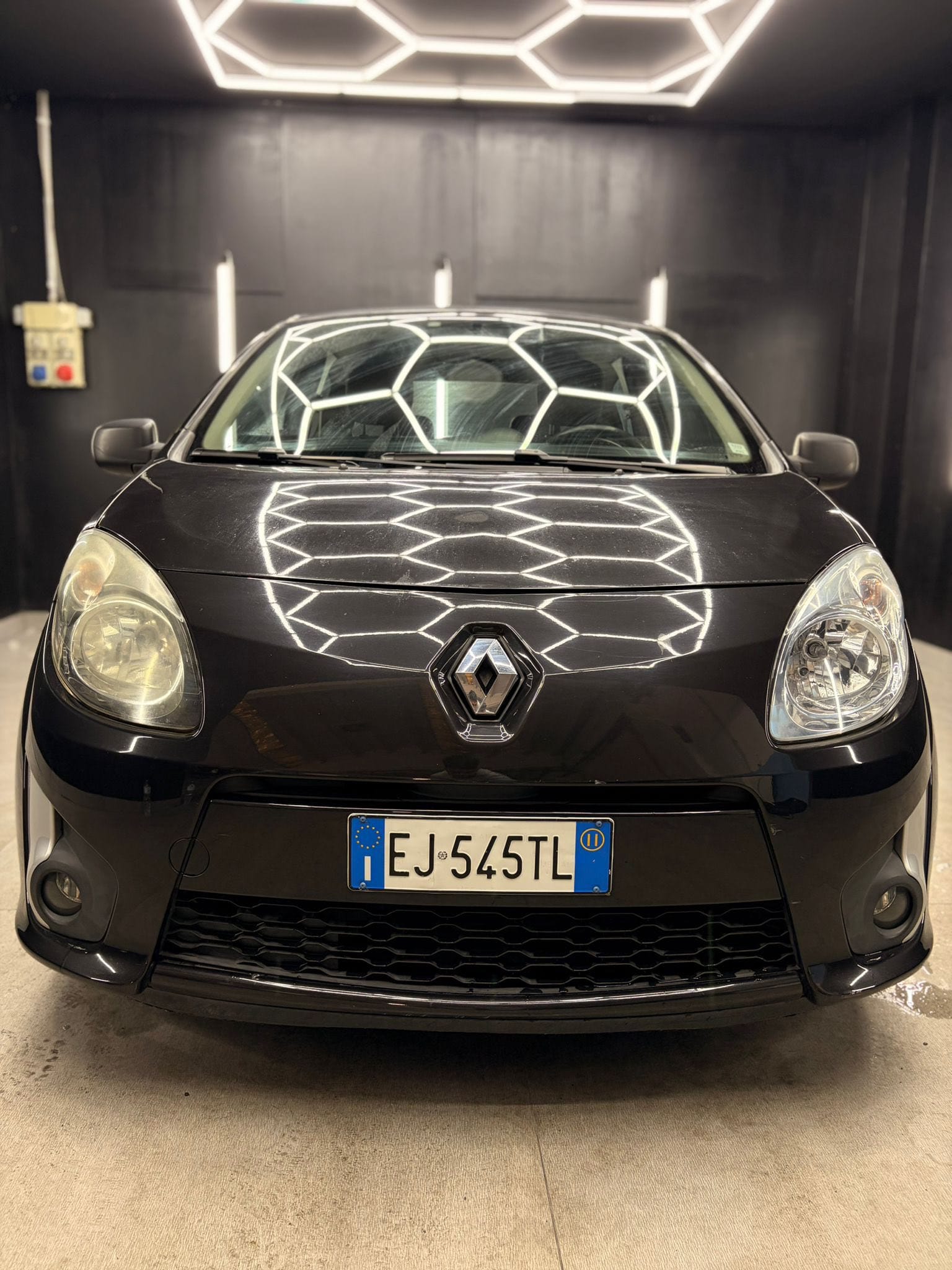 
RENAULTTwingo 1.2 lev Live! 75cv2011 full									