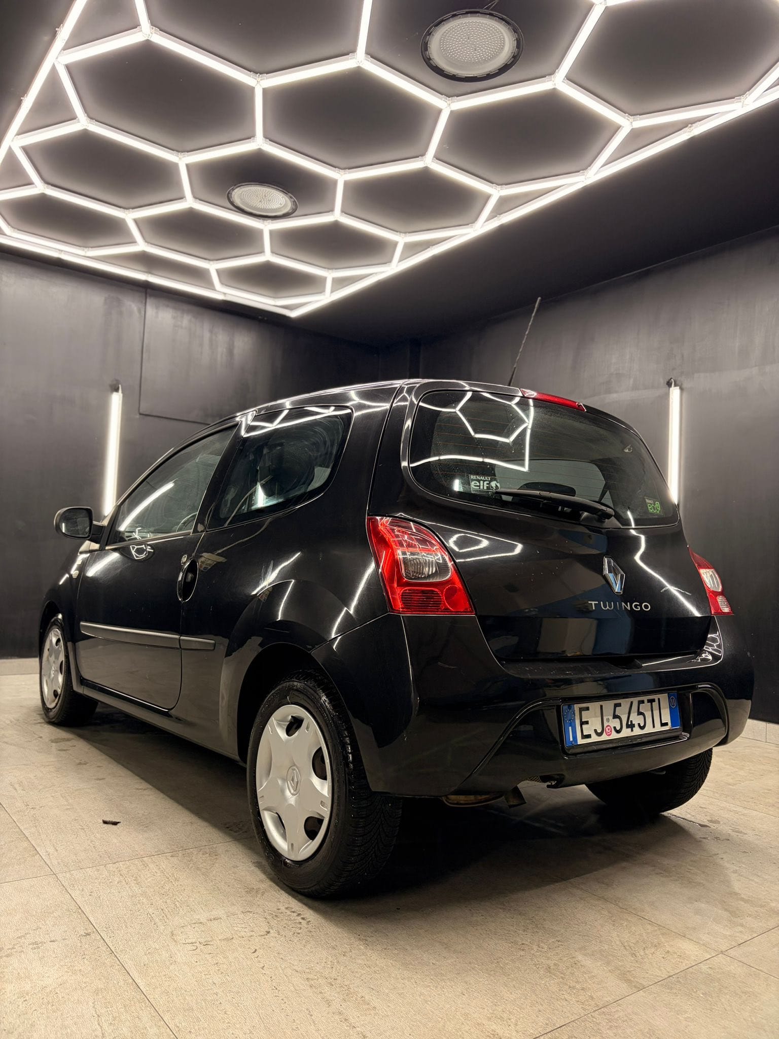 
RENAULTTwingo 1.2 lev Live! 75cv2011 full									