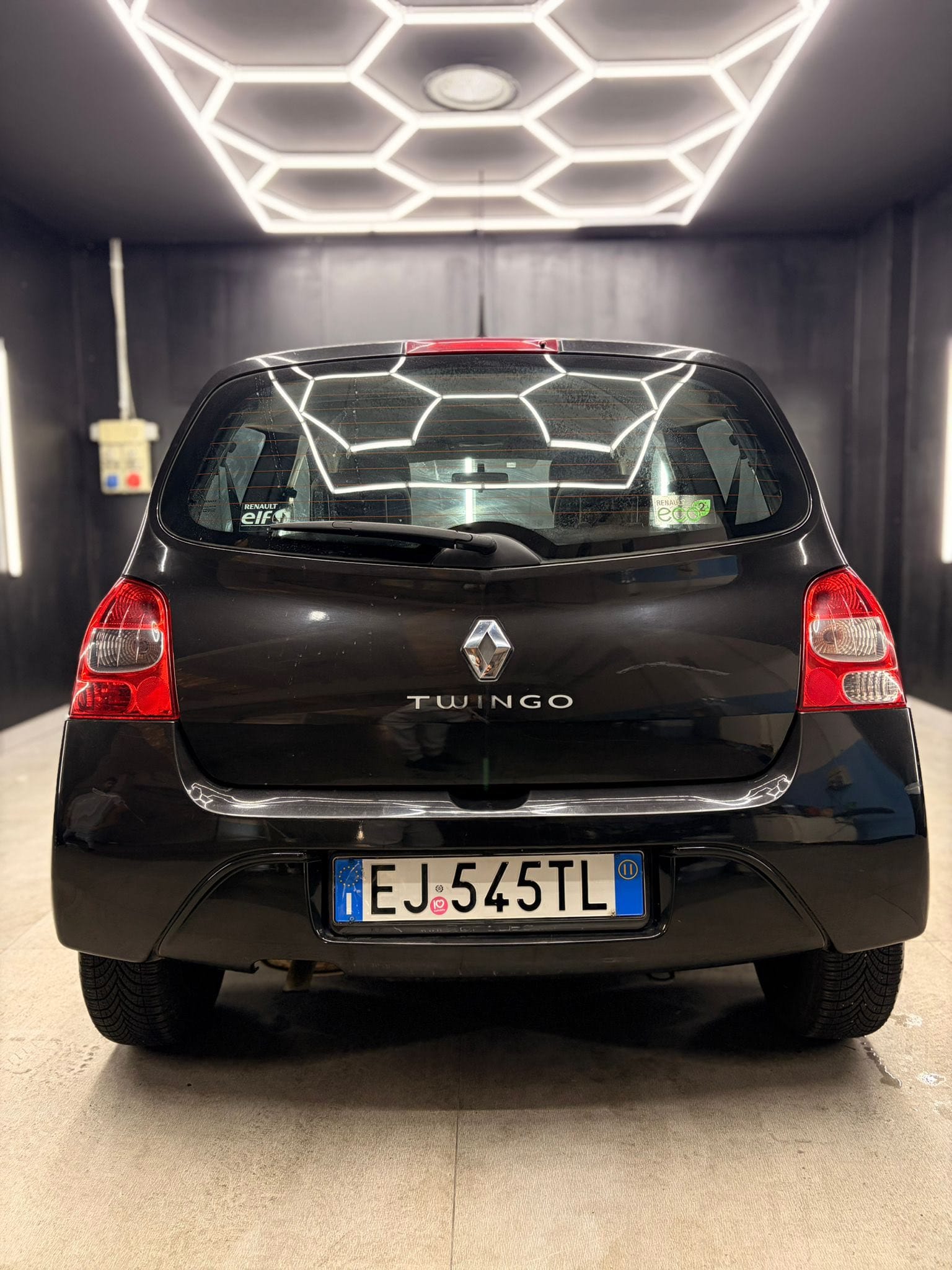 
RENAULTTwingo 1.2 lev Live! 75cv2011 full									