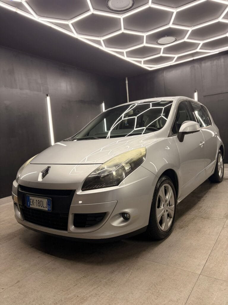 RENAULTScenic X-Mod 1.6 dCi 130CV Luxe2011