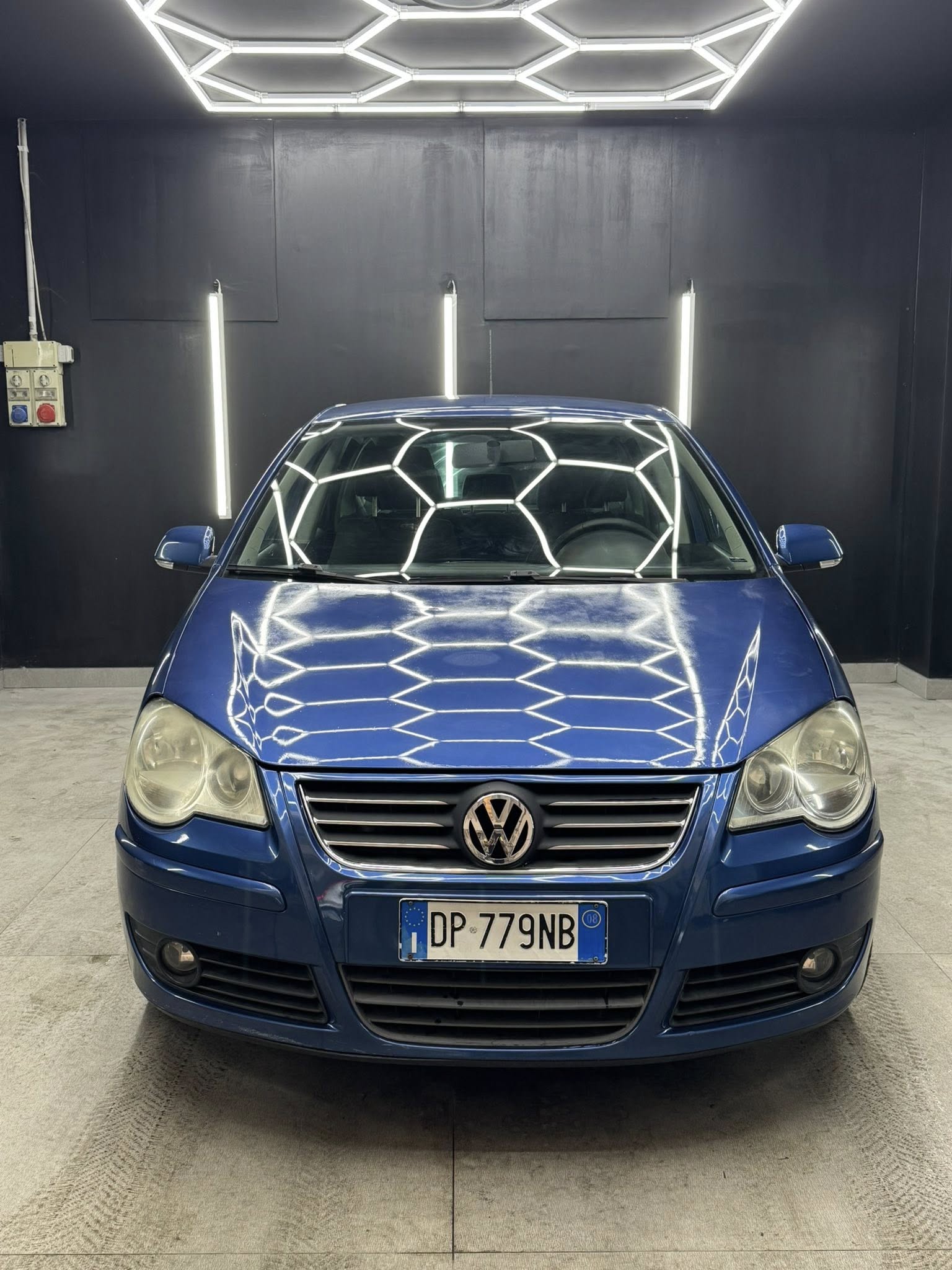 
VOLKSWAGENPolo 1.4/80CV 16V 5p. Sportline2008 full									