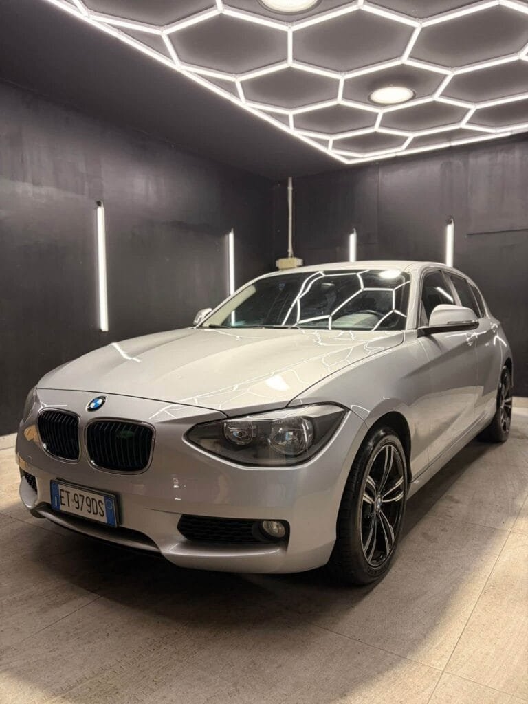 BMWSerie 1 116d 5p Urban2013