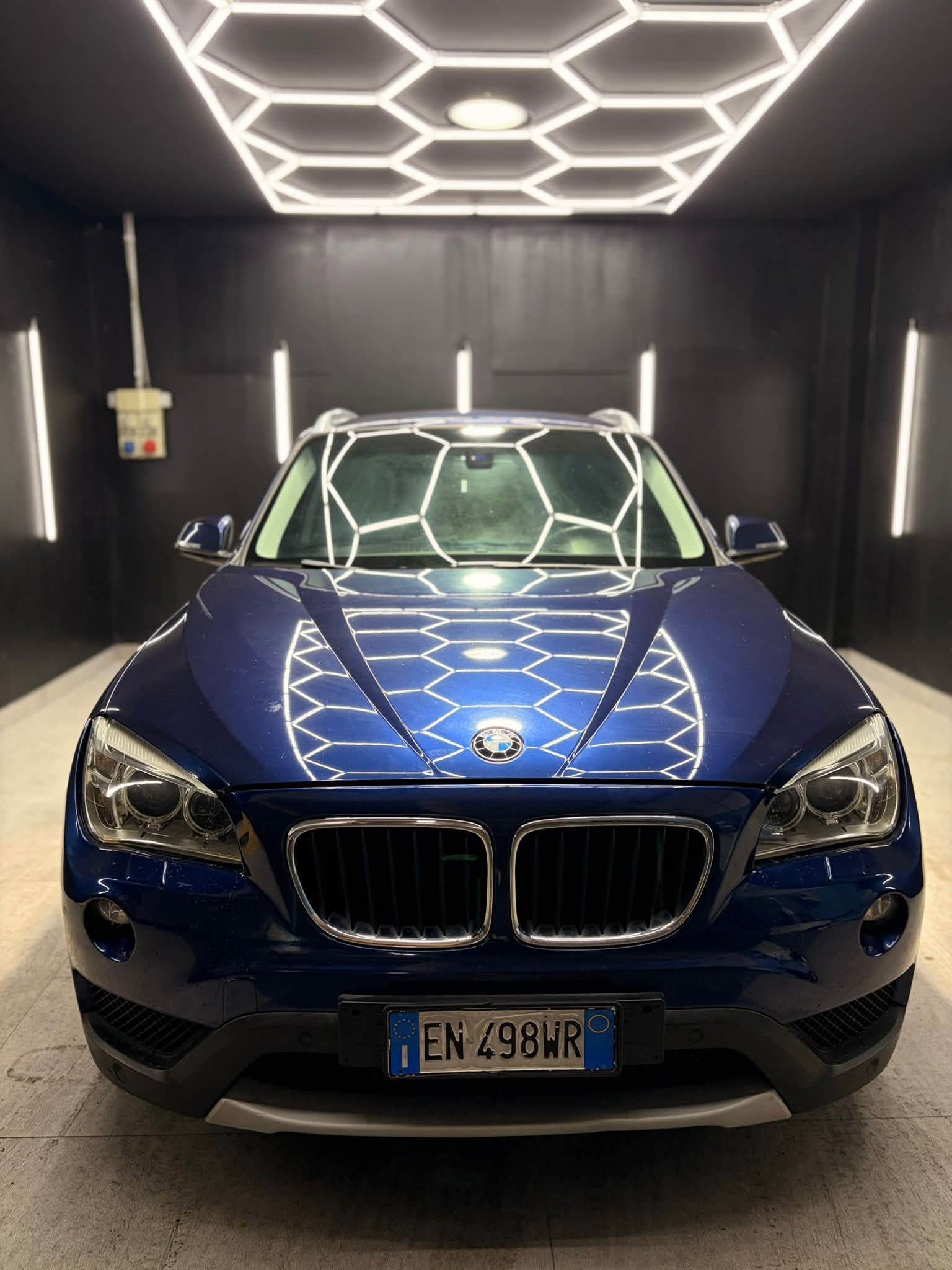 
BMWX1 xDrive18d Msport2012 full									