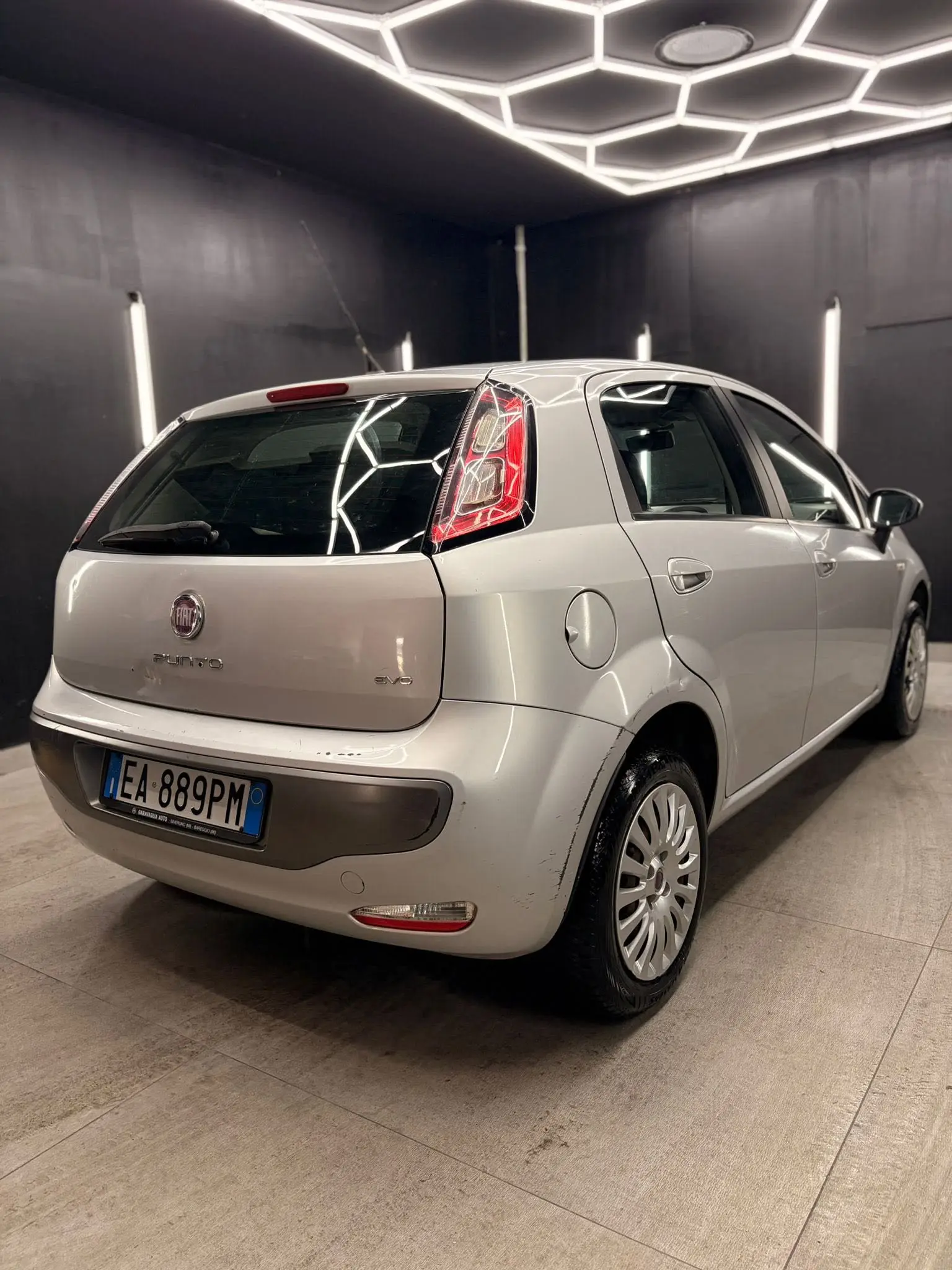 
								FIATPunto Evo 1.4 5p Start&Stop Dualogic Dynamic full									