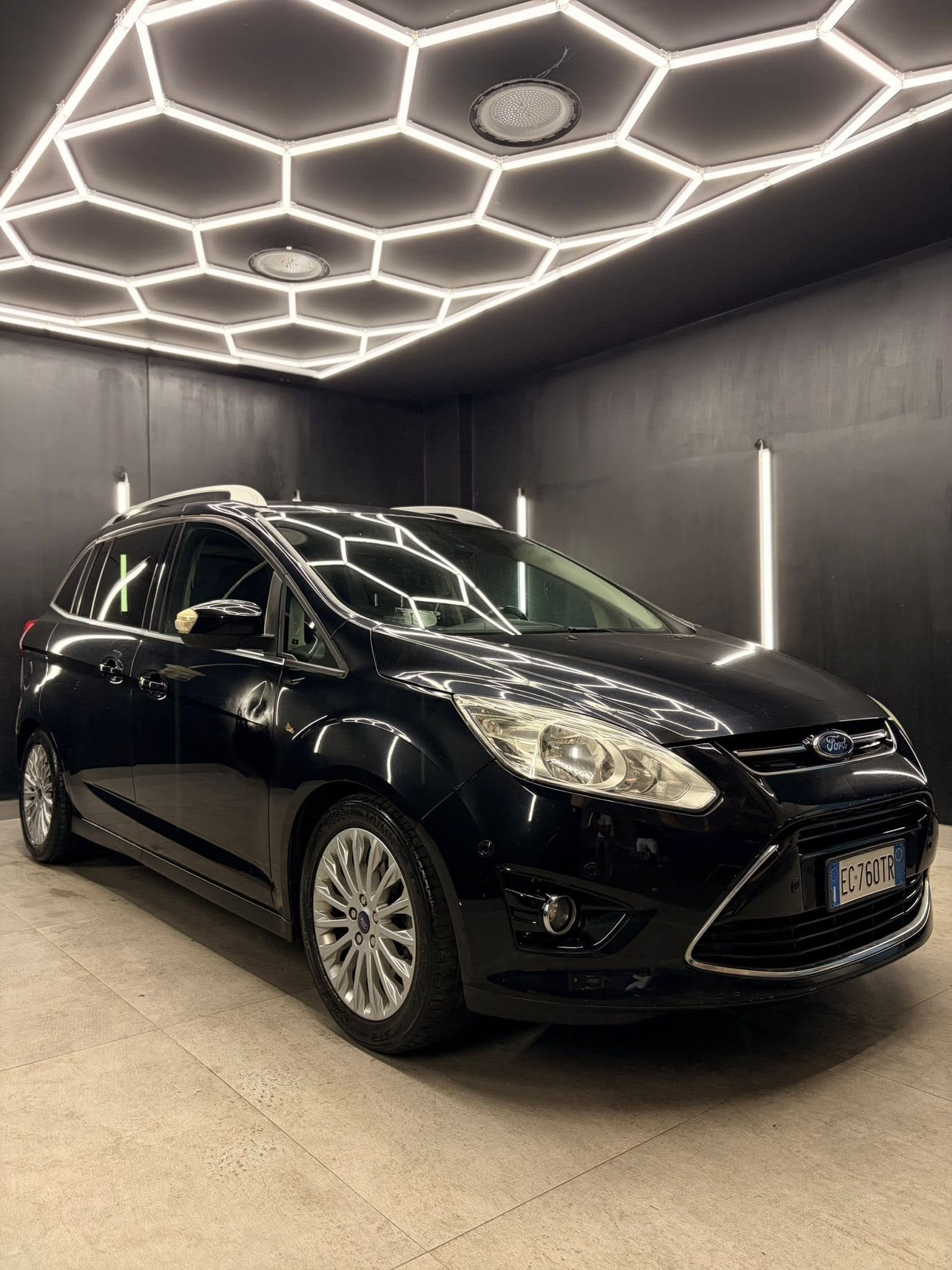 
FORDC-Max7 1.6 TDCi Titanium 115cv2011 full									