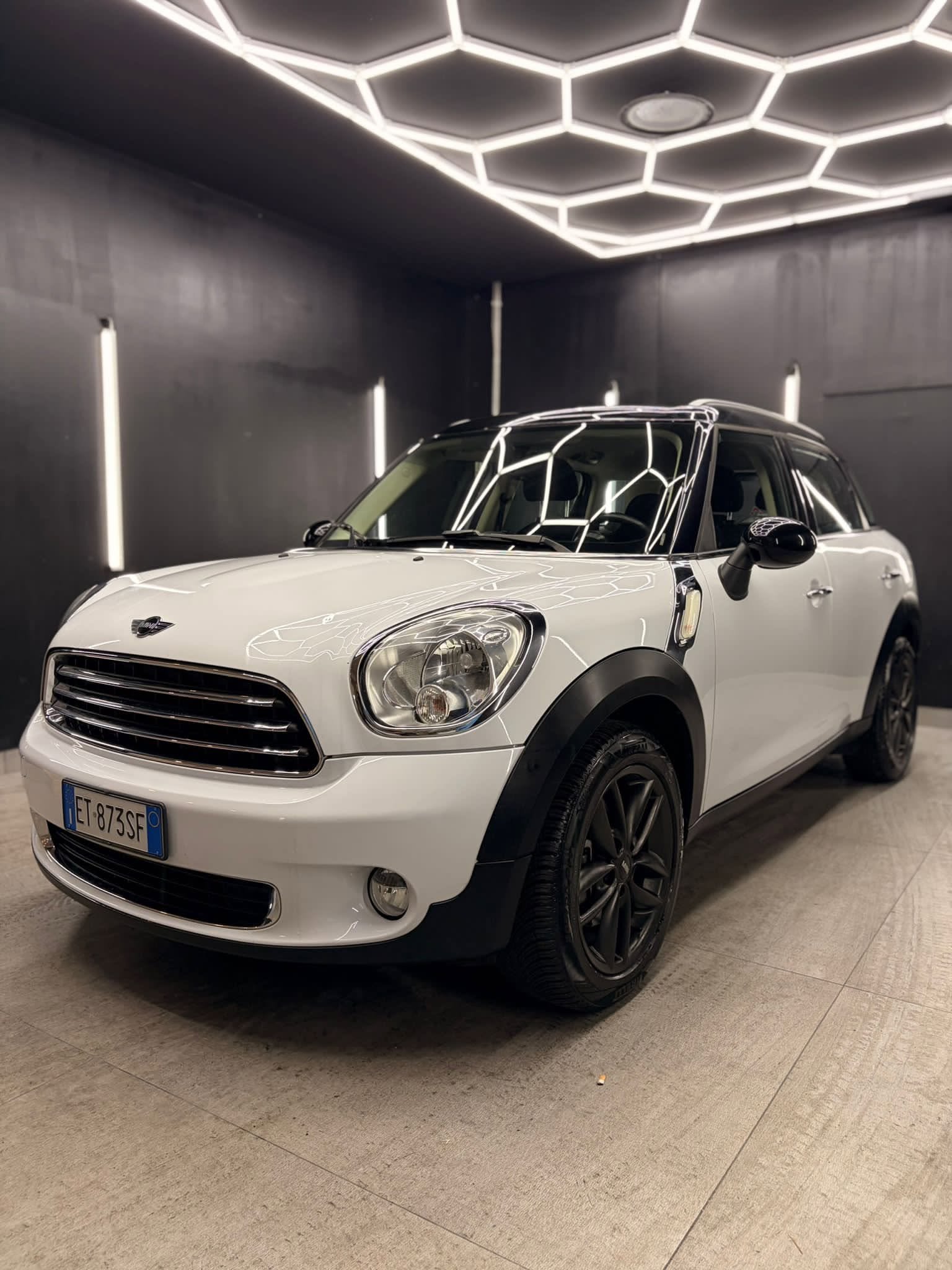 MINICountryman 1.6 Cooper D2013