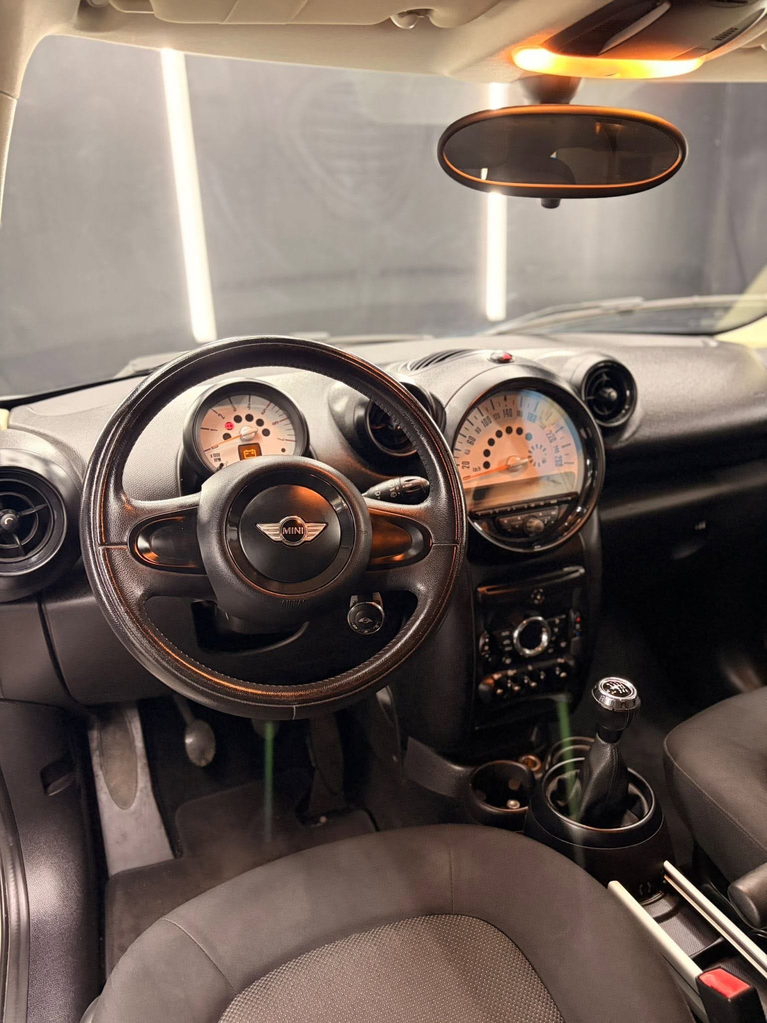 
MINICountryman 1.6 Cooper D2013 full									