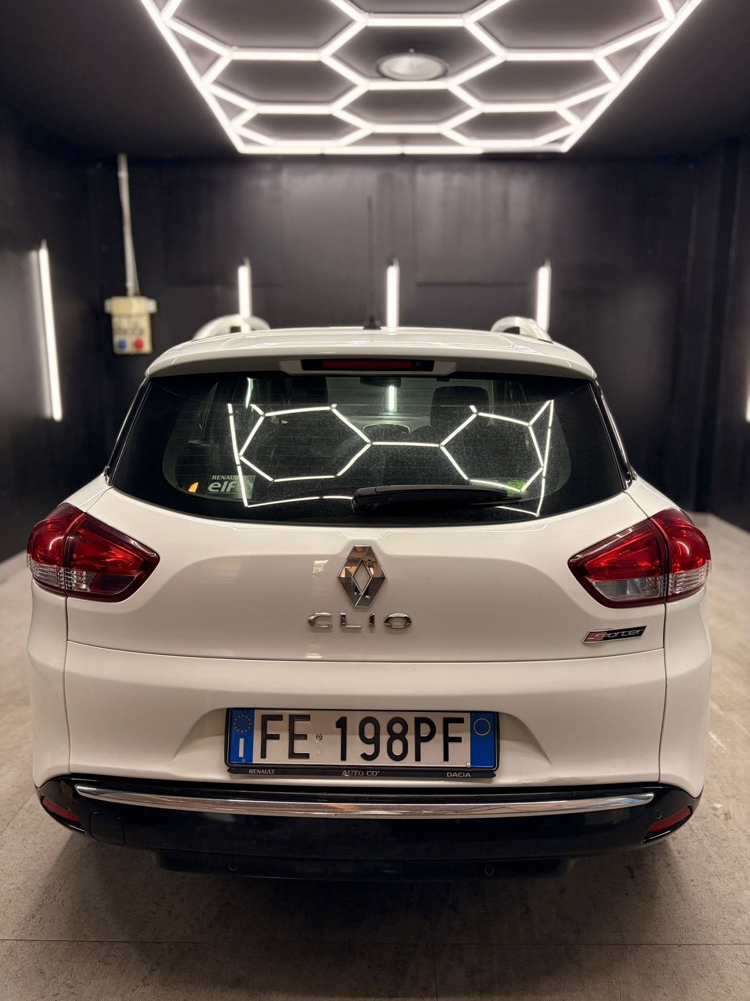 
RENAULTClio Sporter dCi 8V 90cv Energy Duel22016 full									