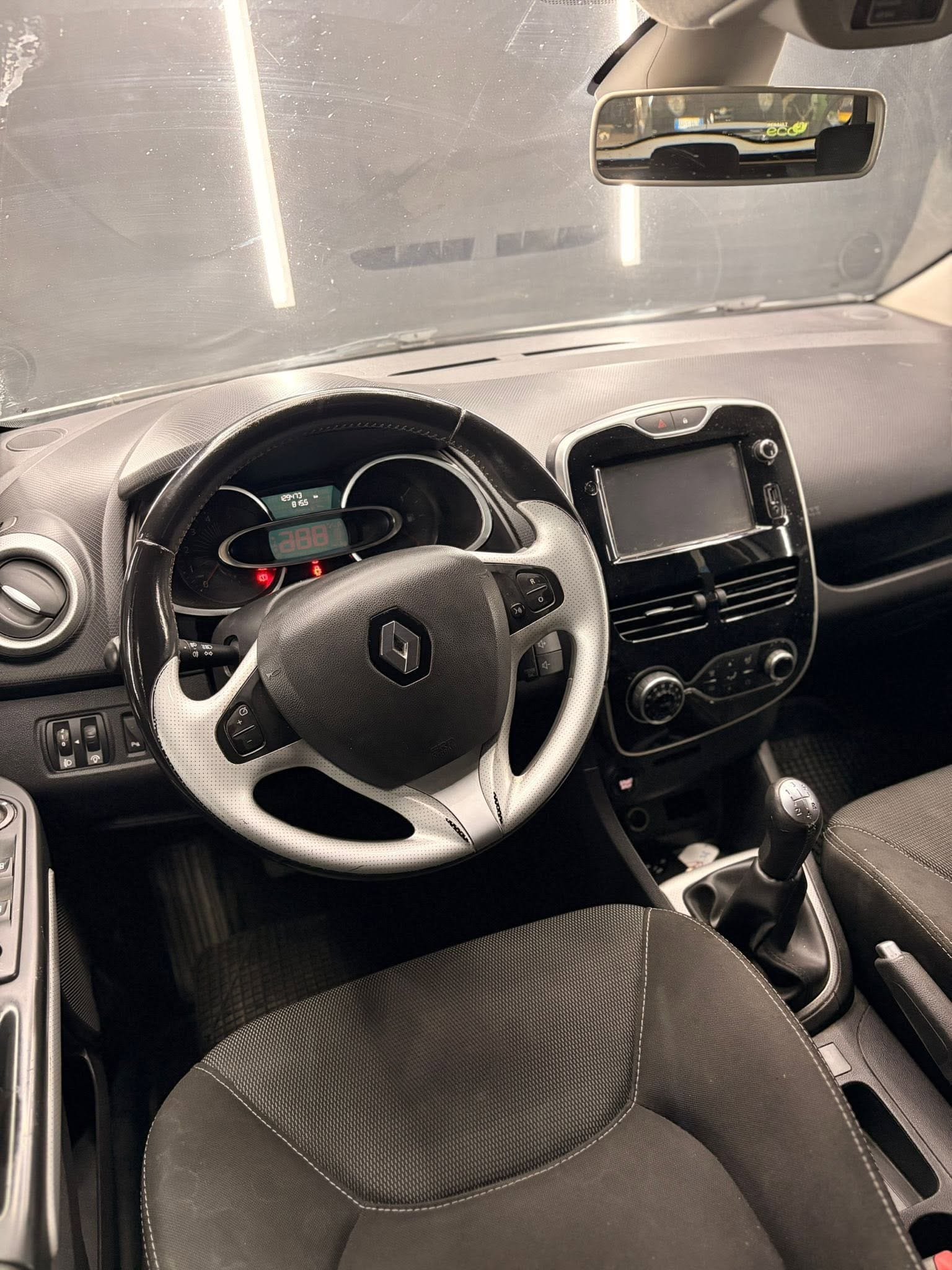 
RENAULTClio Sporter dCi 8V 90cv Energy Duel22016 full									