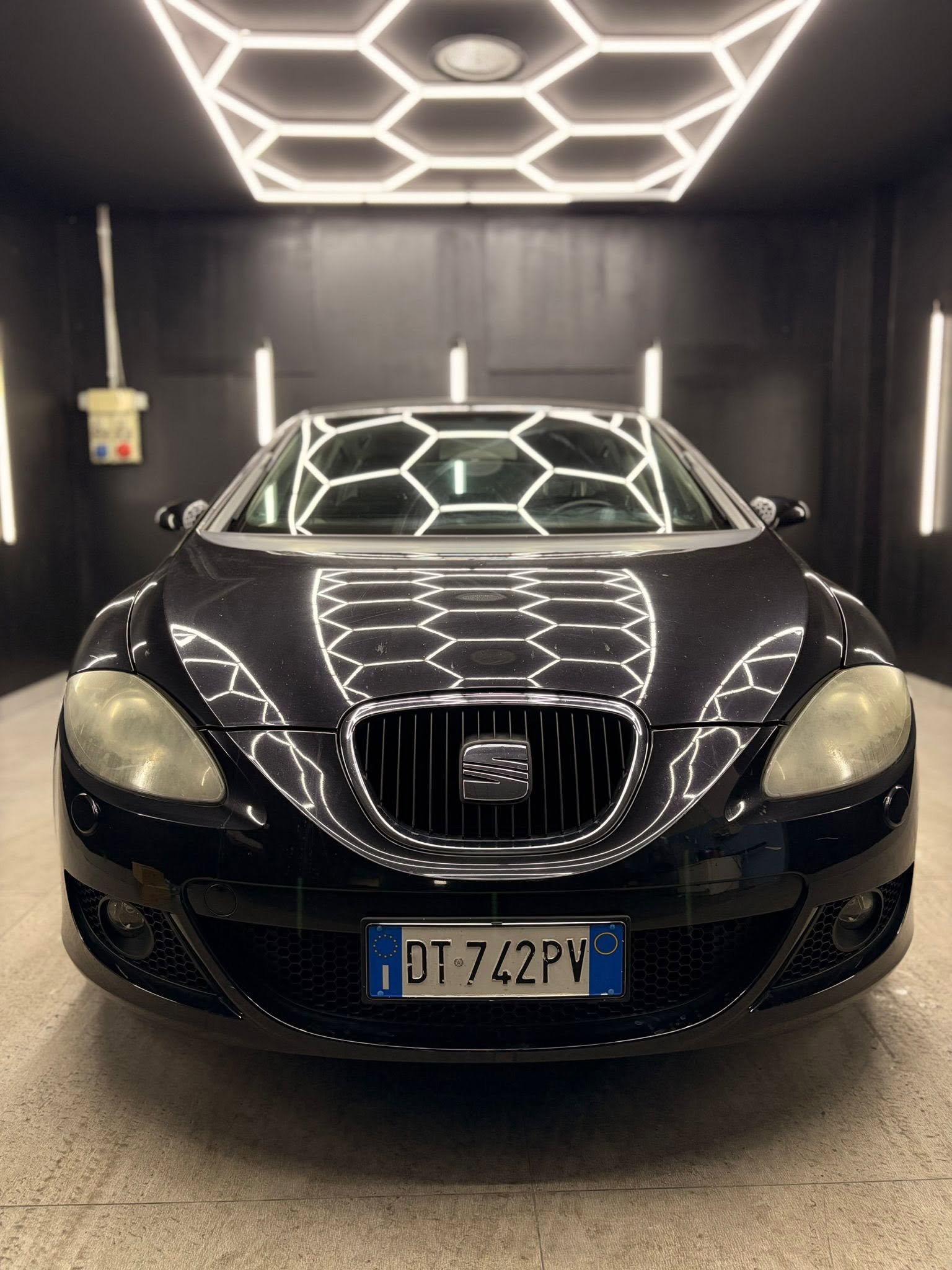 
SEATLeon 1.6 Style DUAL (MY09) full									