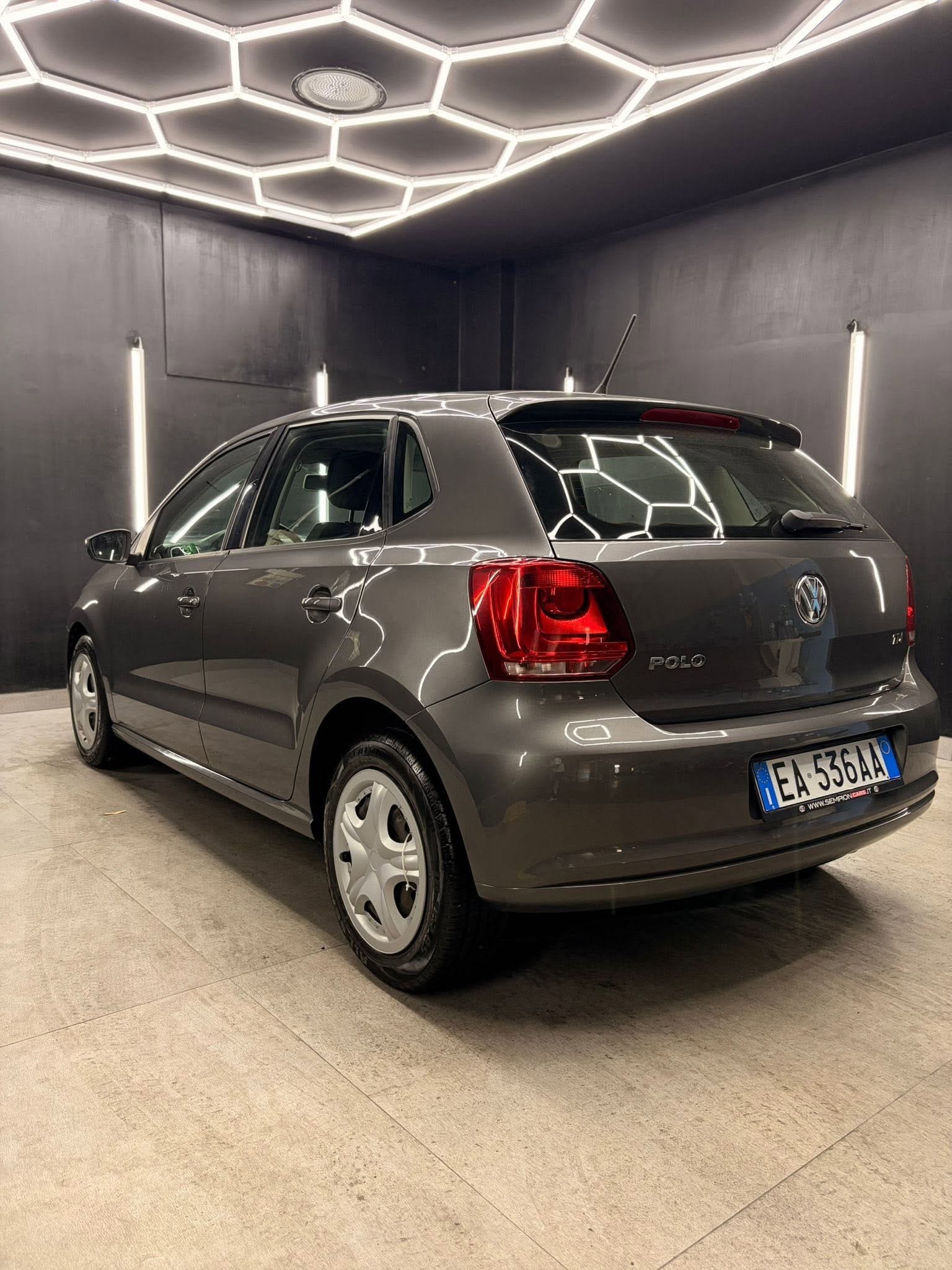 
VOLKSWAGENPolo 1.6 TDI DPF 5p Comfortline full									