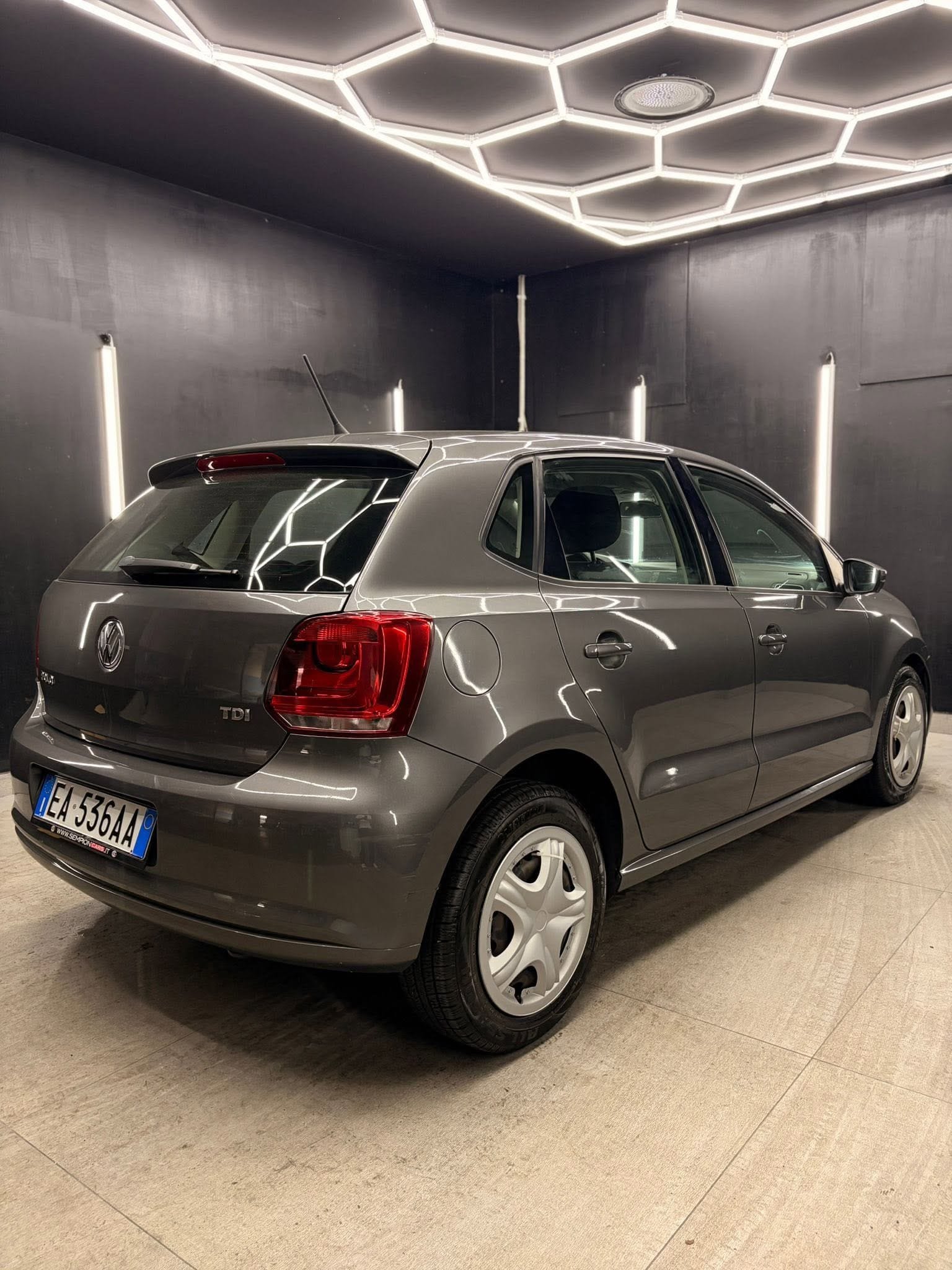 
VOLKSWAGENPolo 1.6 TDI DPF 5p Comfortline full									