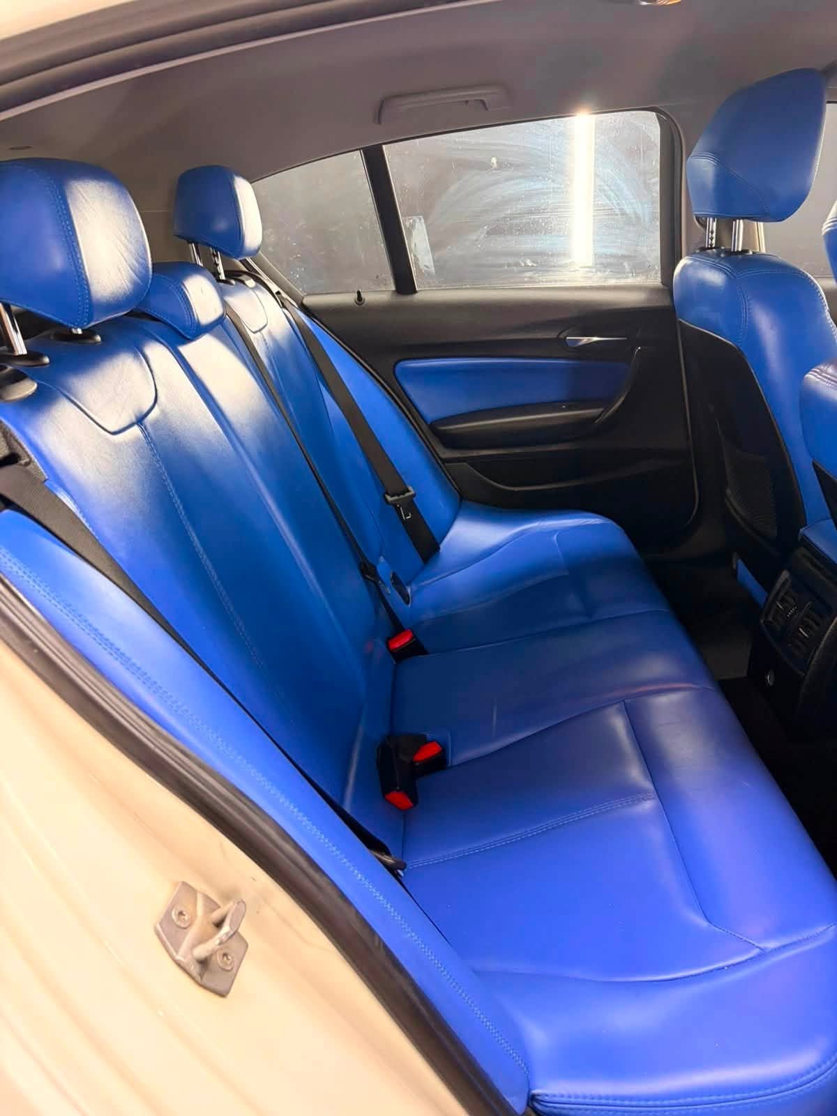 
								BMWSerie 1 120d 5p xDrive Urban2013 full									