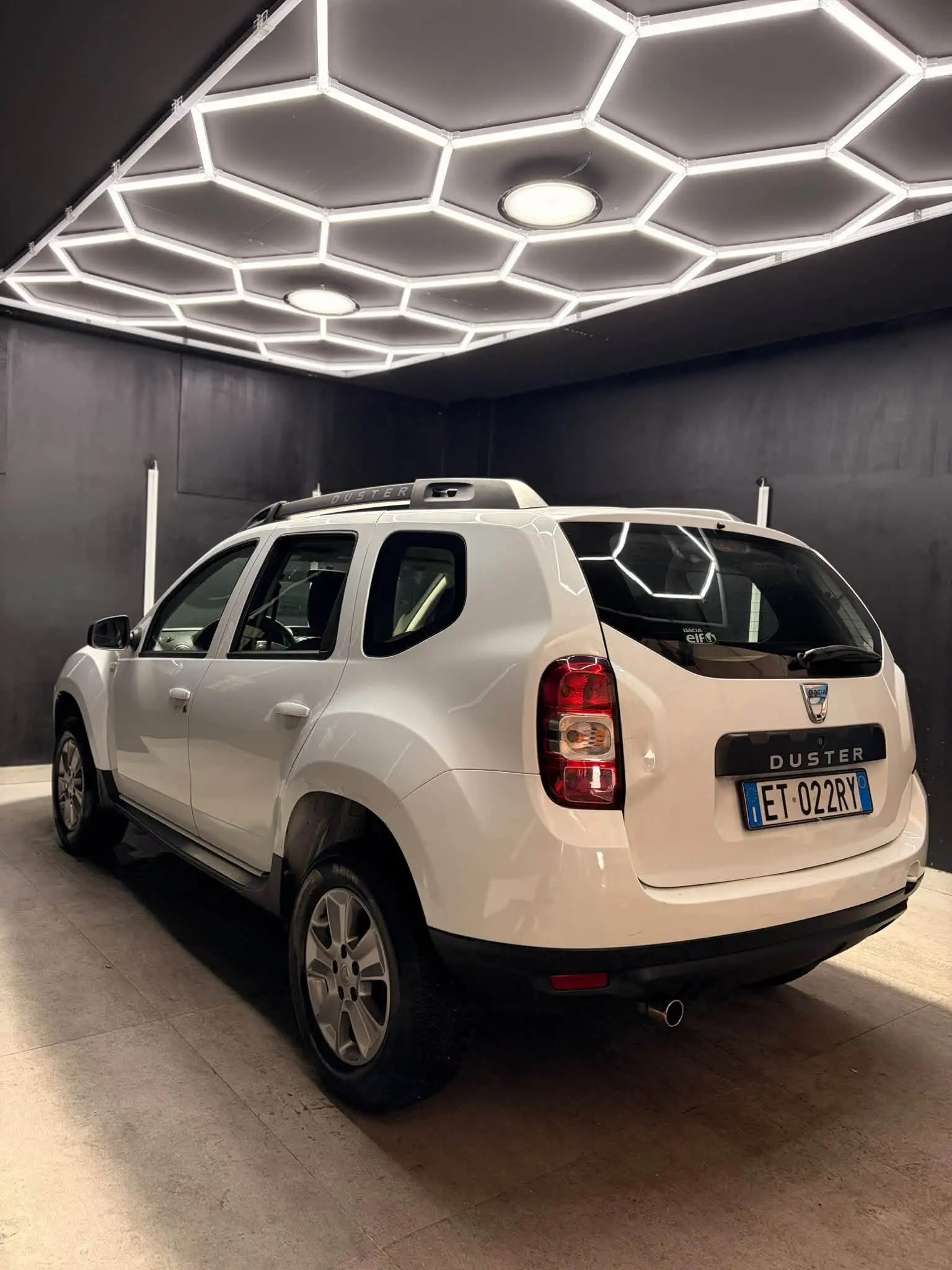 
								DACIADuster 1.5 dCi 110cv 4×2 Laureate2014 full									