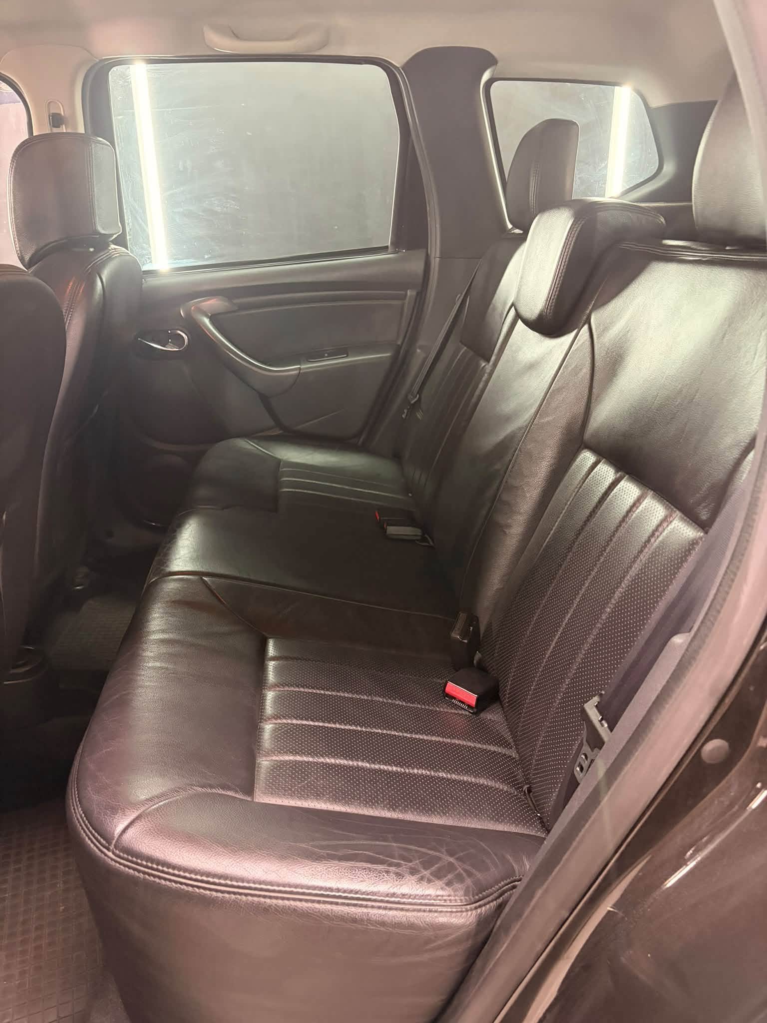 
								DACIADuster 1.6 Laureate GPL 4×2 105cv2014 full									