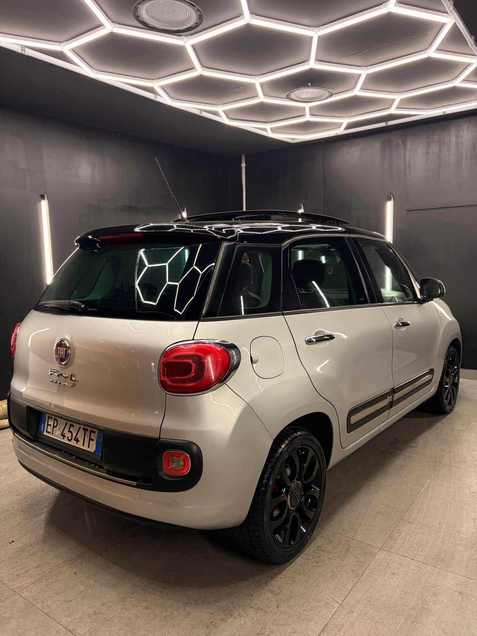 
								FIAT500L 1.3 MultiJet 85 CV Dualogic Lounge2013 full									