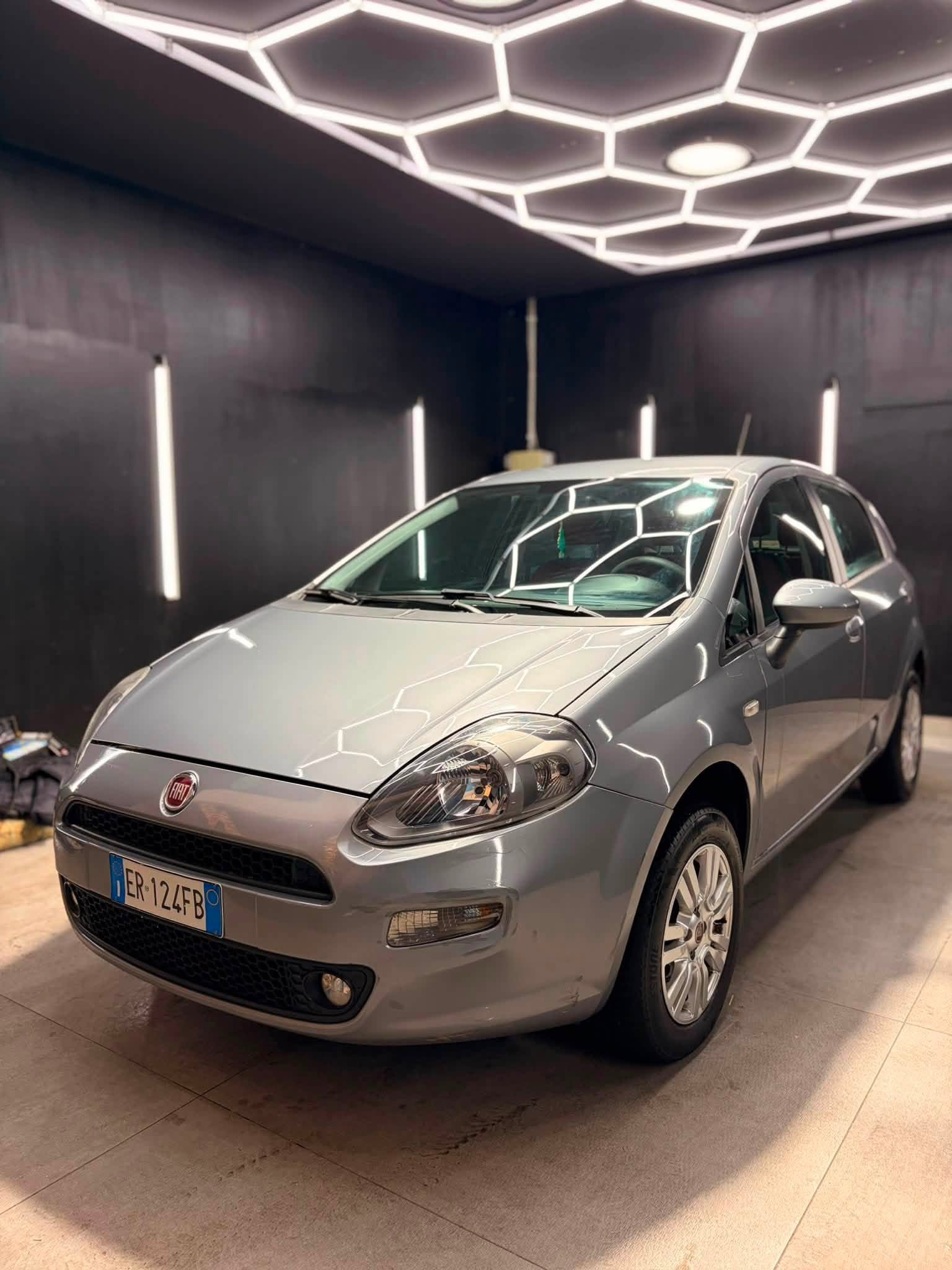 FIATPunto Evo 1.4 Natural Power 77cv 5p2013