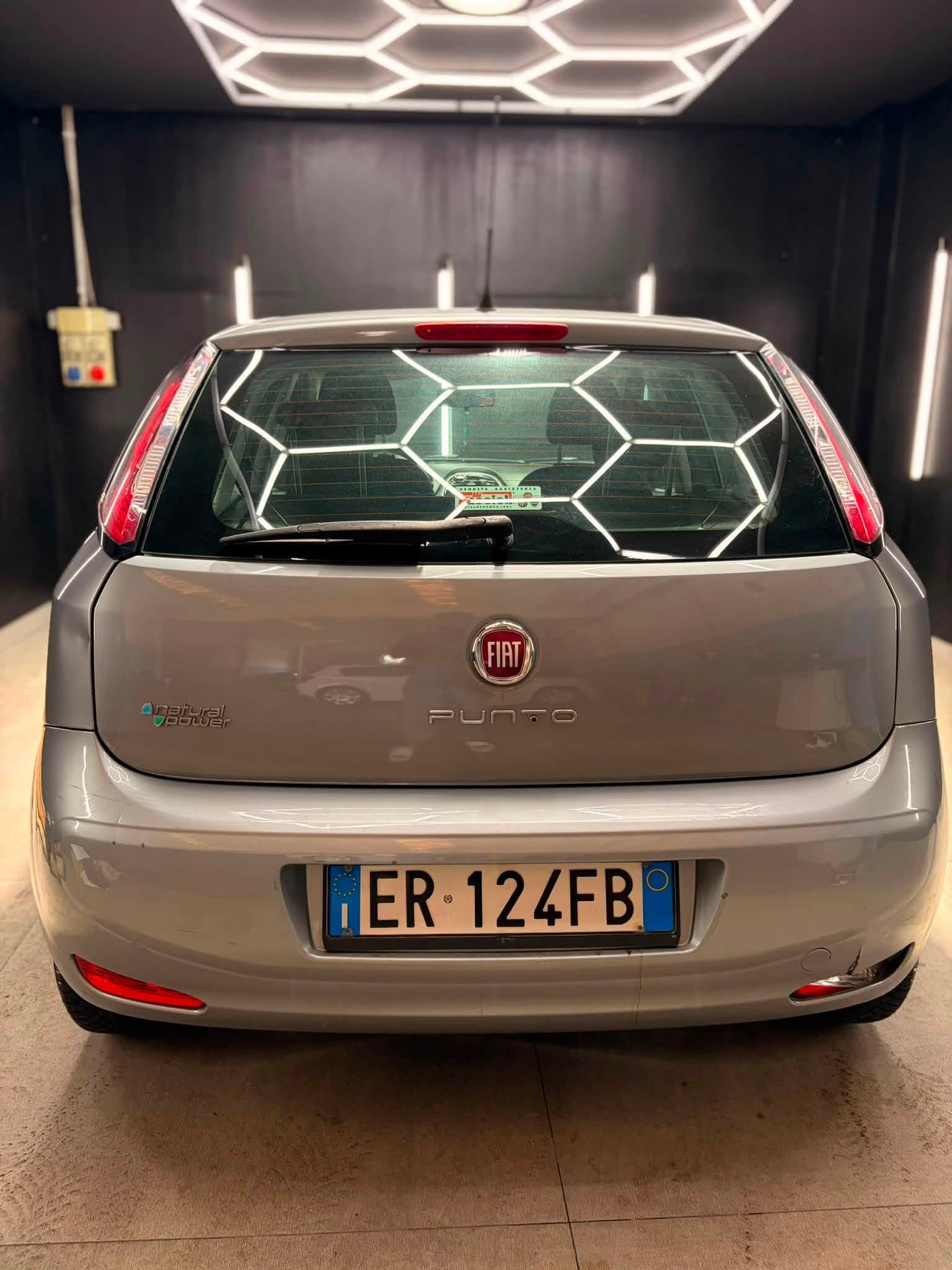
								FIATPunto Evo 1.4 Natural Power 77cv 5p2013 full									