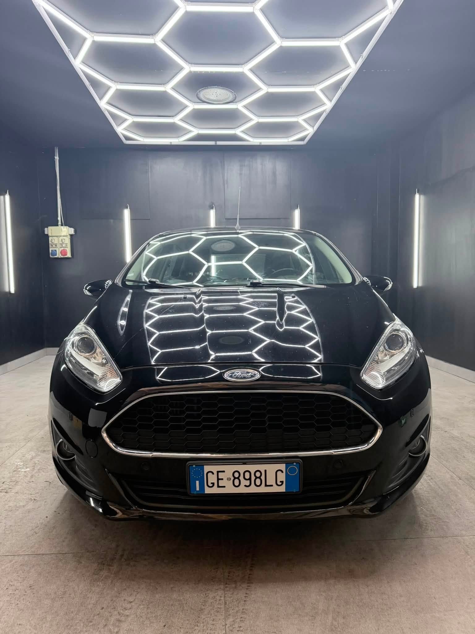 
								FORDFiesta 5p 1.0 EcoBoost Plus 100 CV2017 full									