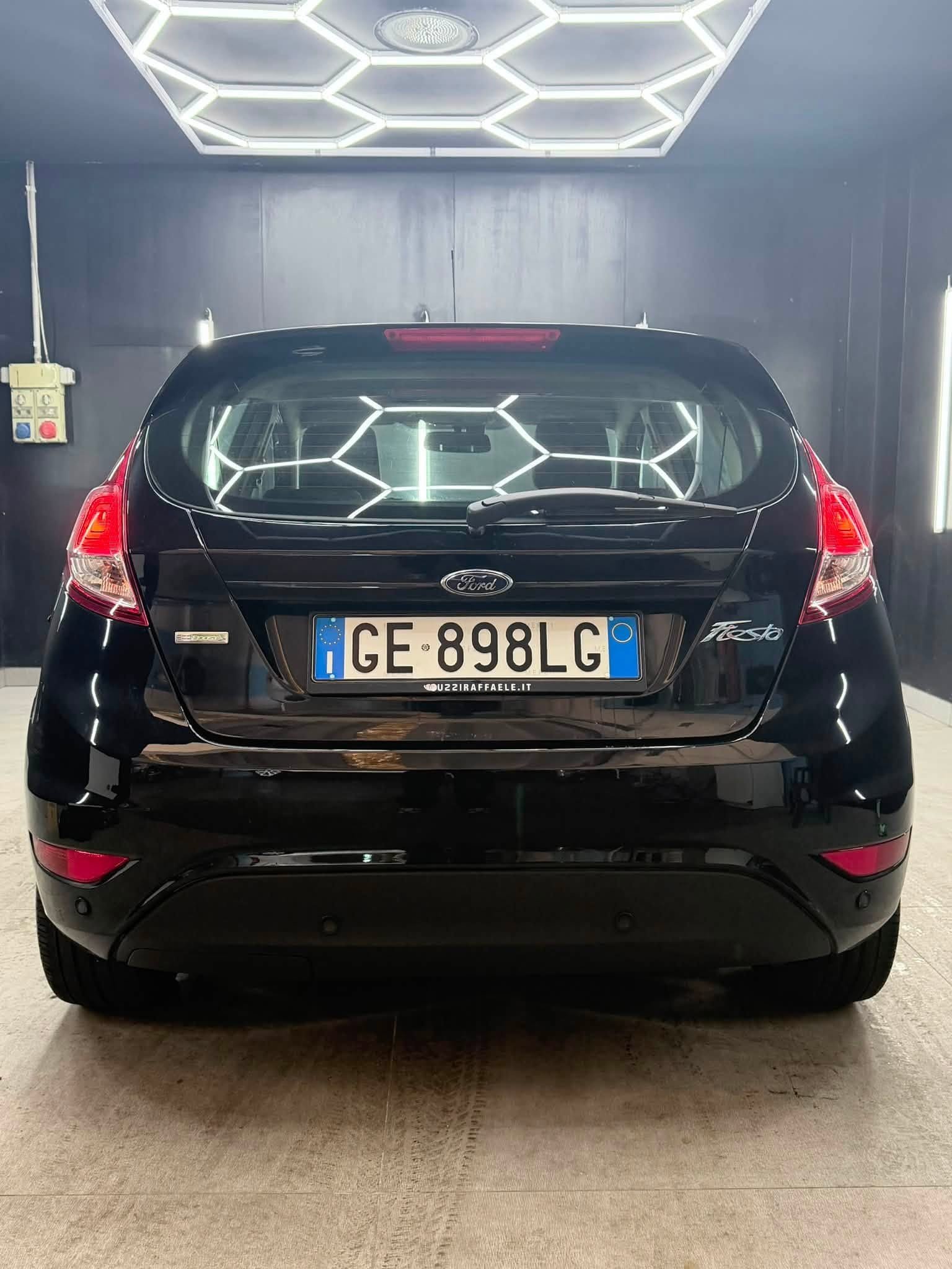 
								FORDFiesta 5p 1.0 EcoBoost Plus 100 CV2017 full									