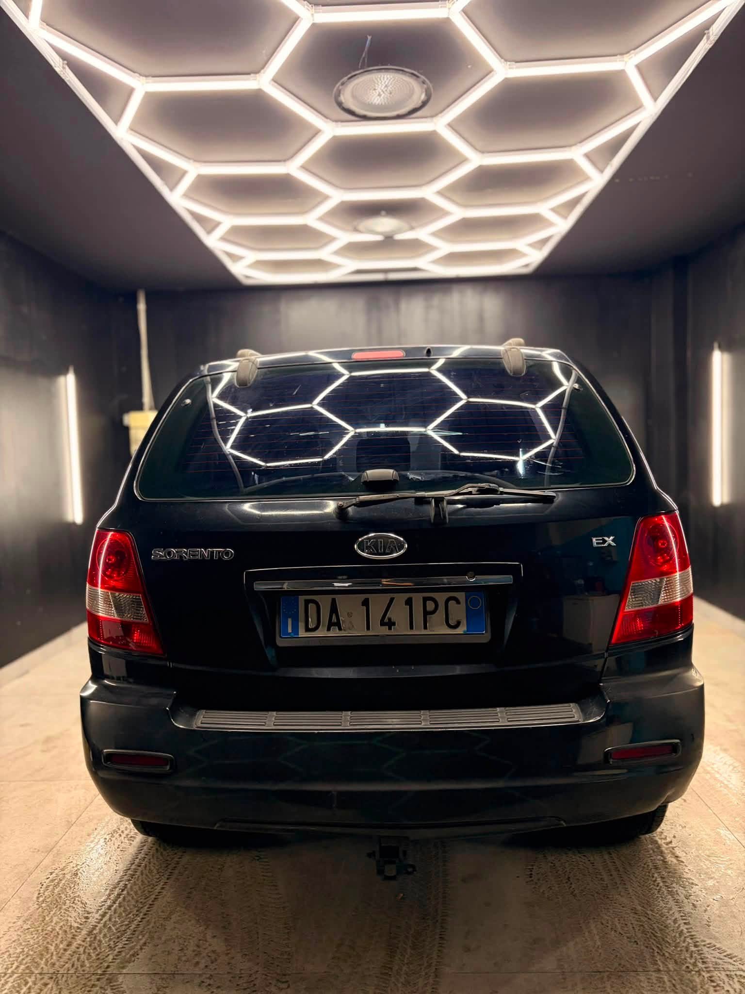 
								KIASorento 2.5 16V CRDi 4WD EX Top full									