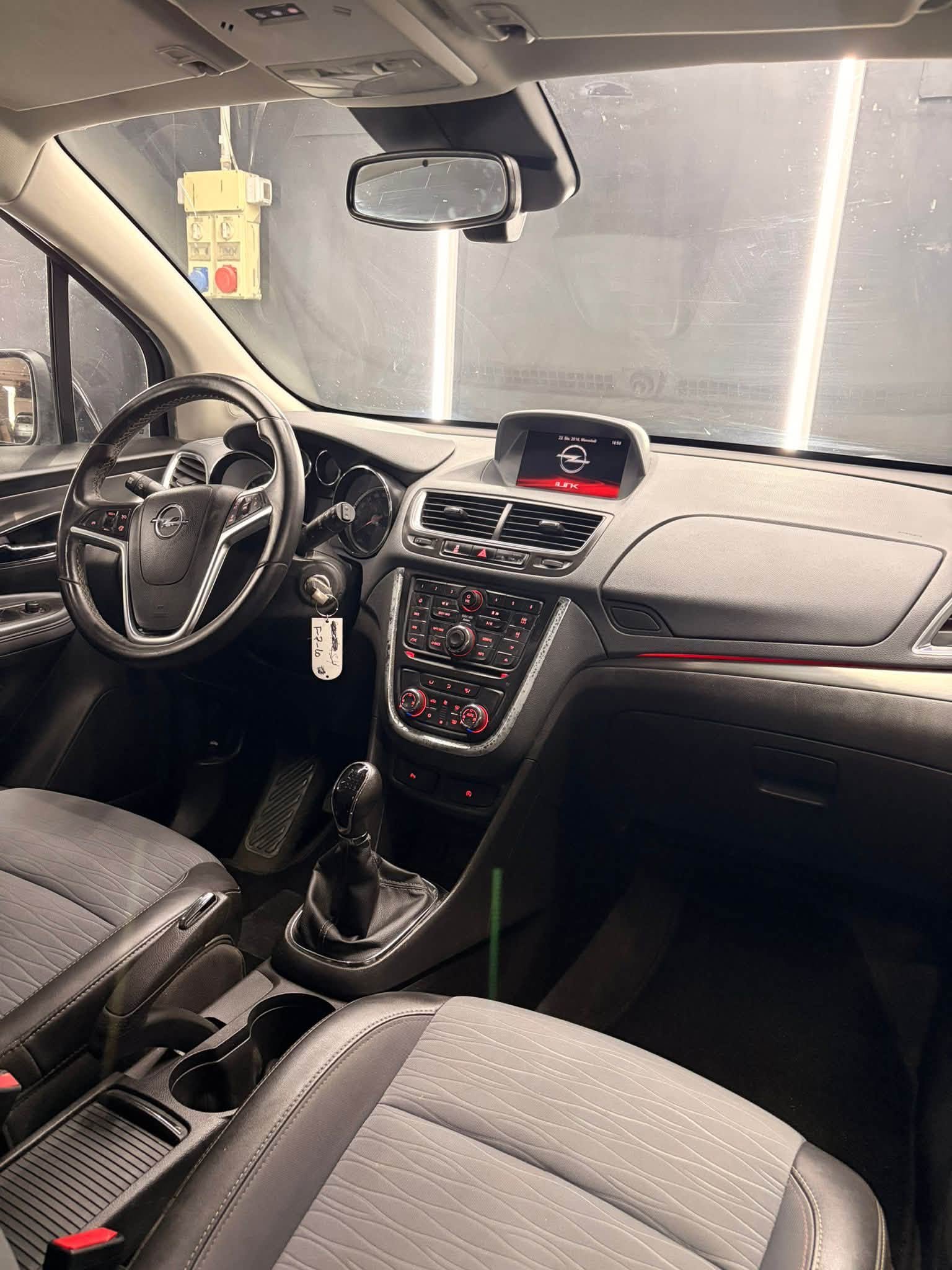 
								OPELMokka 1.6 CDTI Ego S&S 136 CV2016 full									