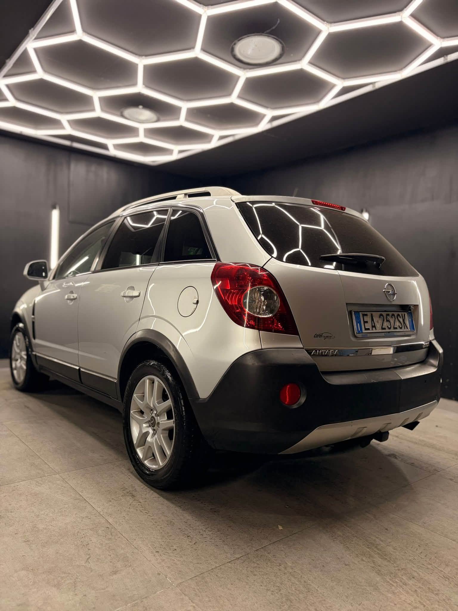 
								OPELAntara 2.0 CDTI Cosmo 150 CV Aut.2010 full									
