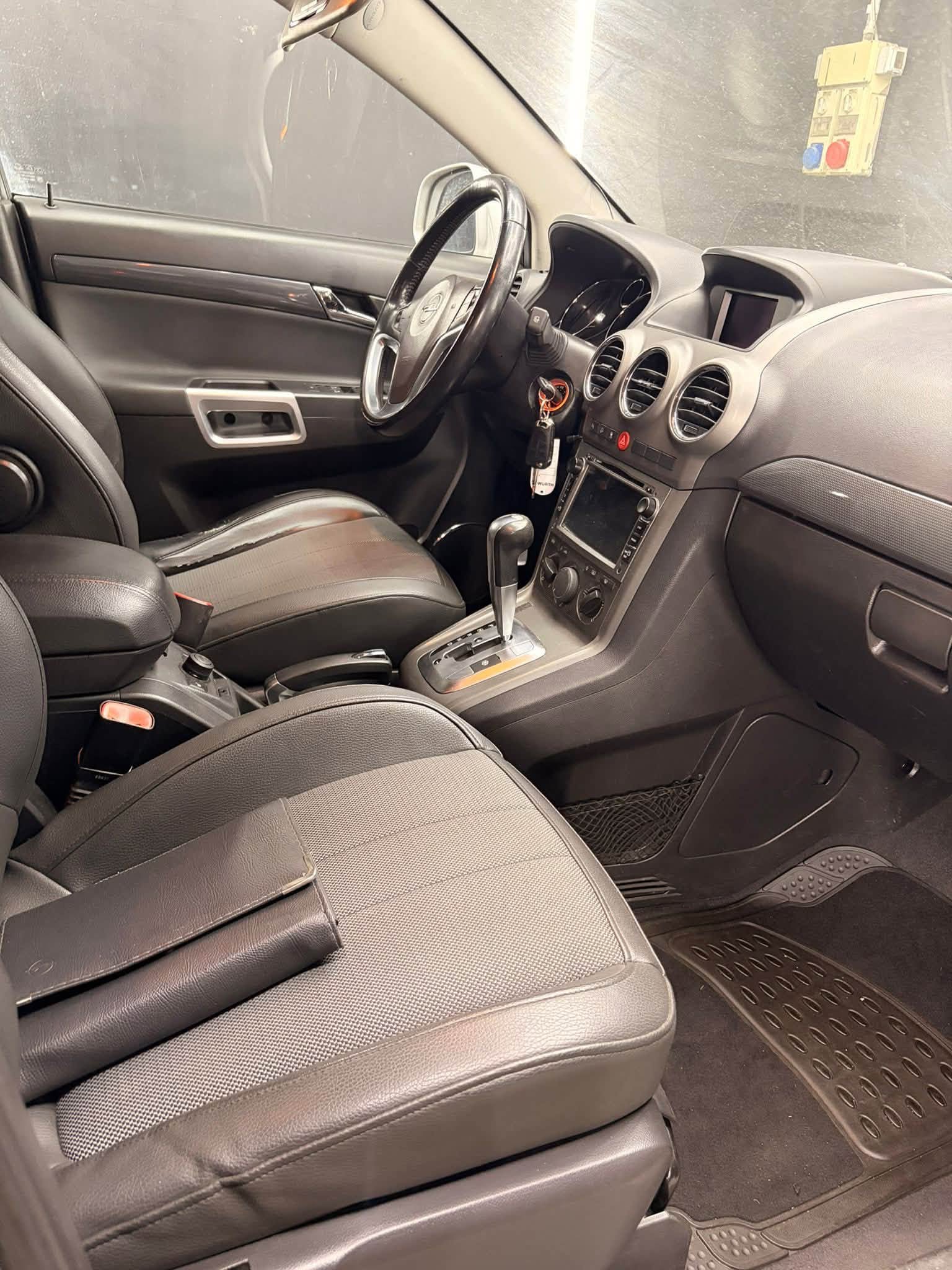
								OPELAntara 2.0 CDTI Cosmo 150 CV Aut.2010 full									