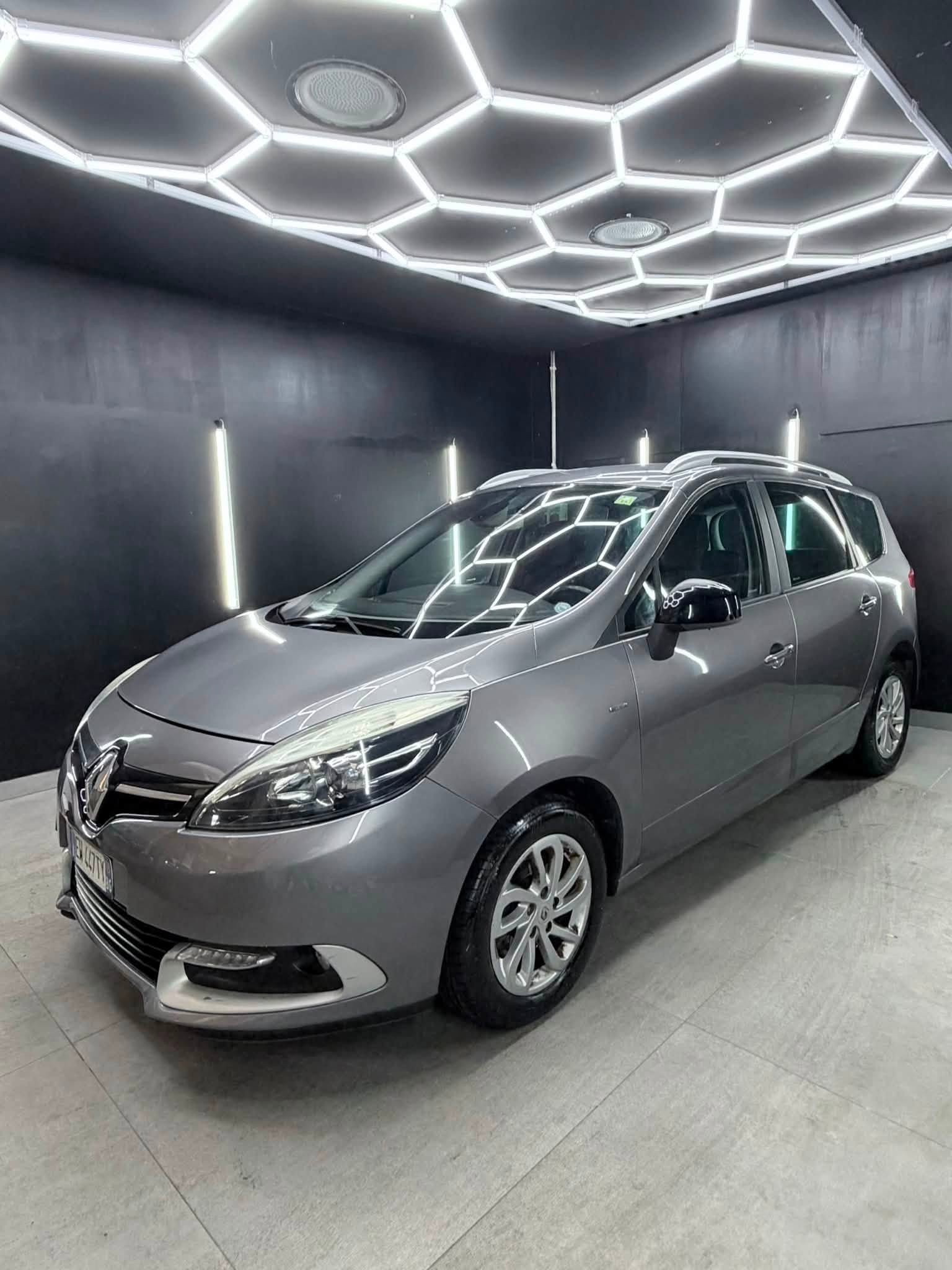 RENAULTGrand Scenic 7 posti 1.5 dCi Limited S&S 110cv2014