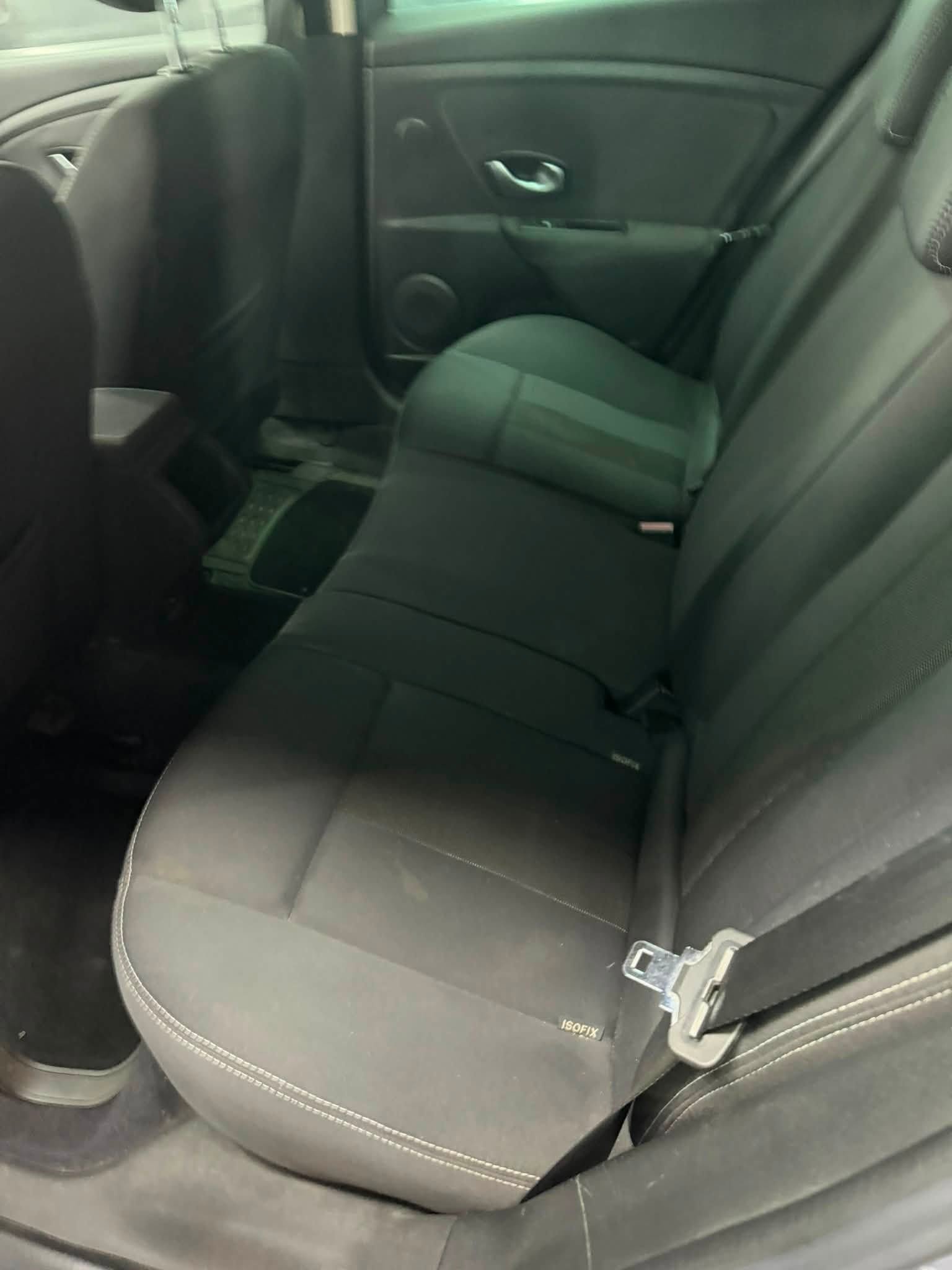 
								RENAULTMegane 1.6 16v Confort full									