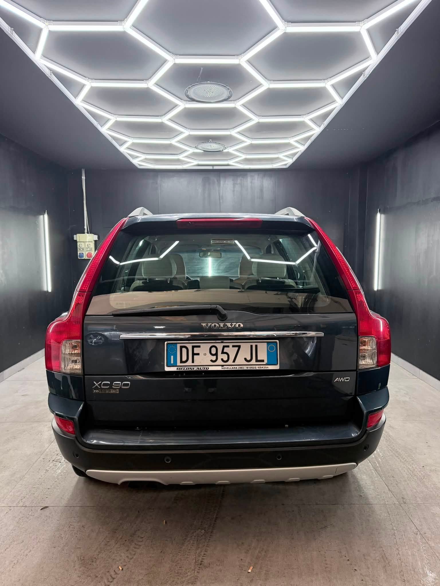 
								VOLVOXC90 2.4 D5 AWD Executive Aut. full									